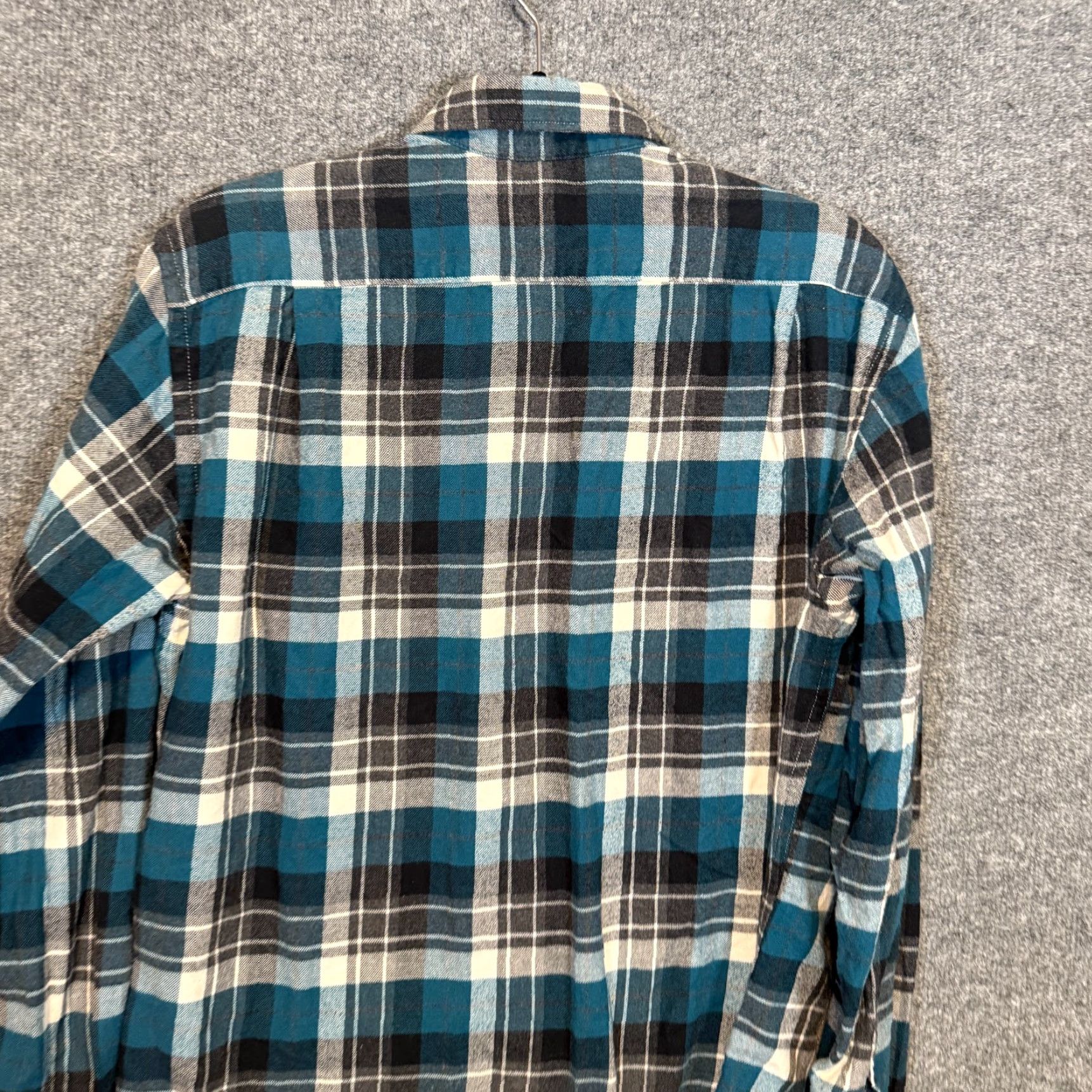 Uniqlo Uniqlo Shirt Mens M Blue Plaid Flannel Long Sleeve Button Up Casual Shirt Men Size US M / EU 48-50 / 2 - 4 Thumbnail