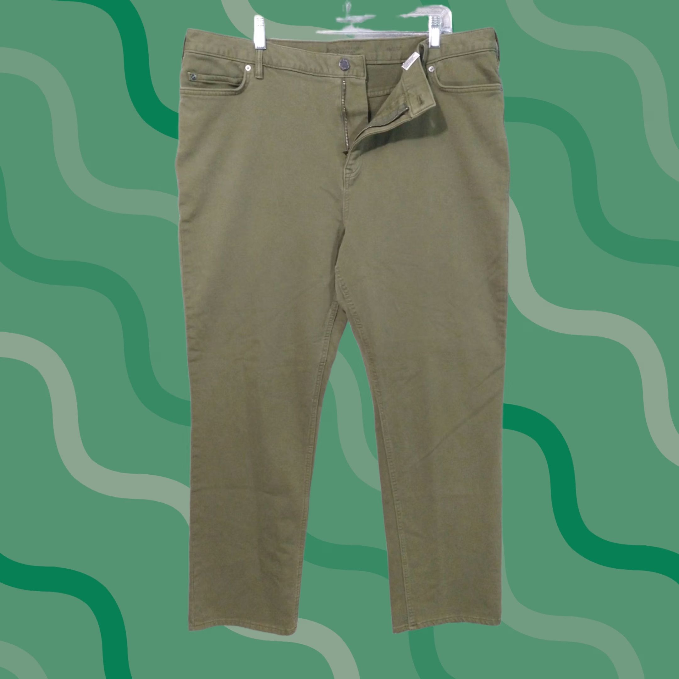 Banana Republic Banana Republic Pants Mens 40x32 Green Traveler Slim Fit Chino Stretch High Rise Casual Travel Size US 40 / EU 56 - 1 Thumbnail
