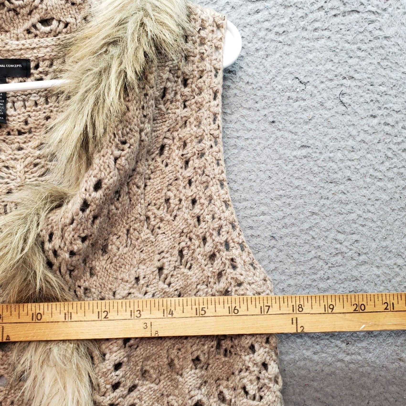 Vintage INC International Concepts Crochet Vest Womens Size PM Brown Faux Fur Trim Vest Size M / US 6-8 / IT 42-44 - 6 Thumbnail
