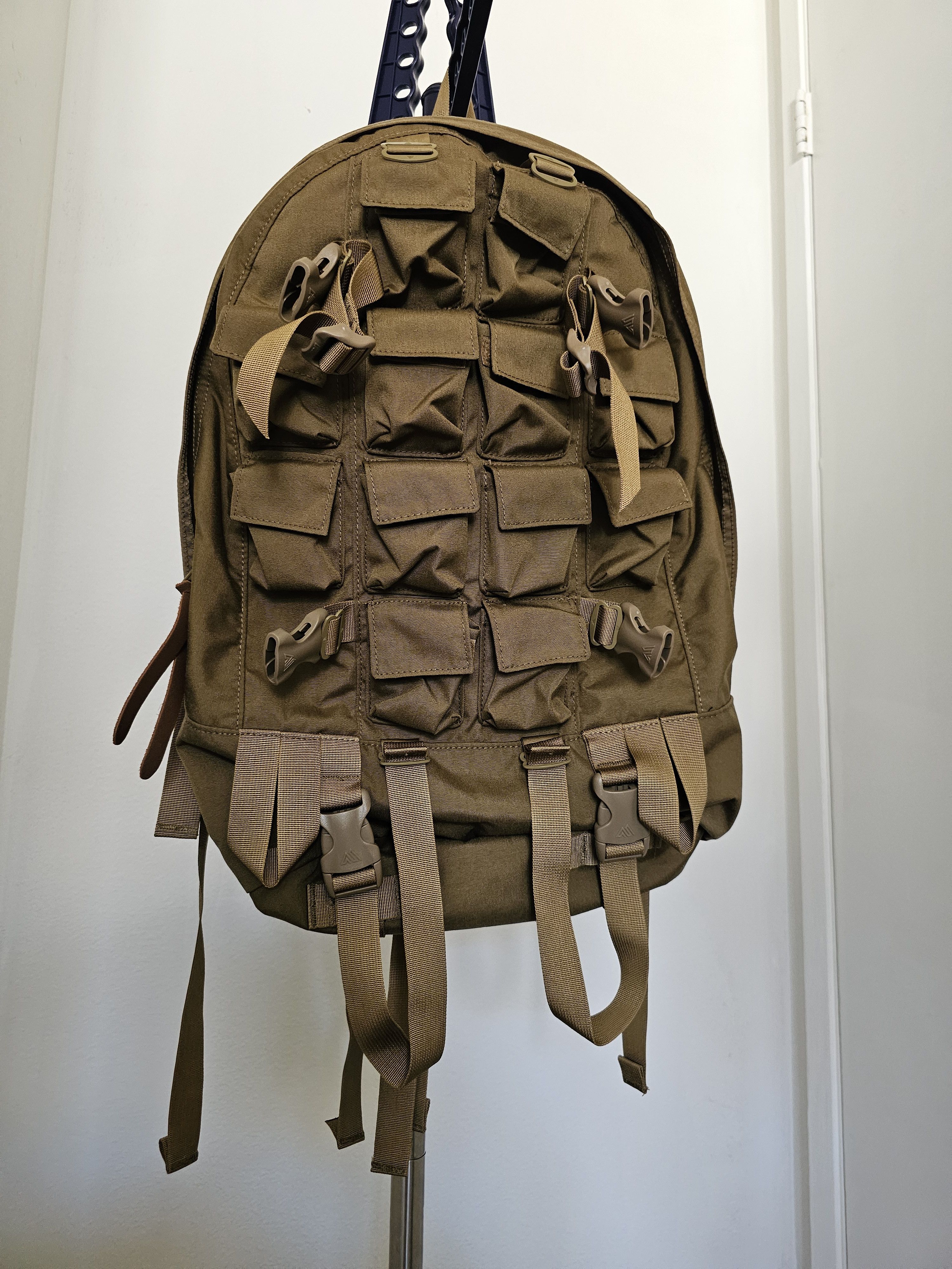 General Research × Gregory × Nexus Vii General Research Nexus 7 DAY&HALF  PARASITE Backpack | Grailed