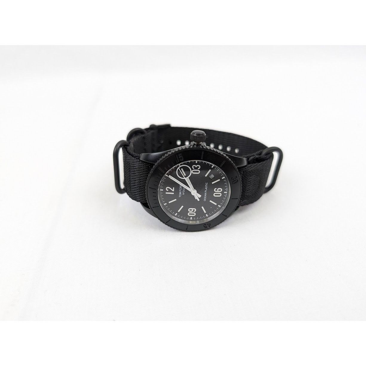 Tom Ford o1rshd1 Size: OS / Plastic Large Case Sports Watch in Black Size ONE SIZE - 13 Thumbnail