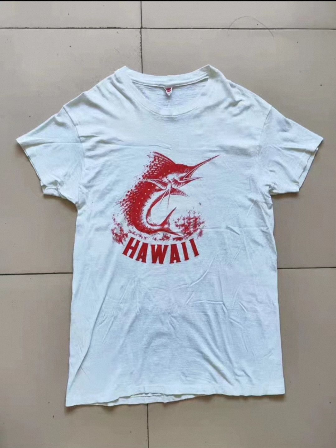 Hanes 70s Archive Hawaii Sailfish T-shirt Size US L / EU 52-54 / 3 - 1 Thumbnail