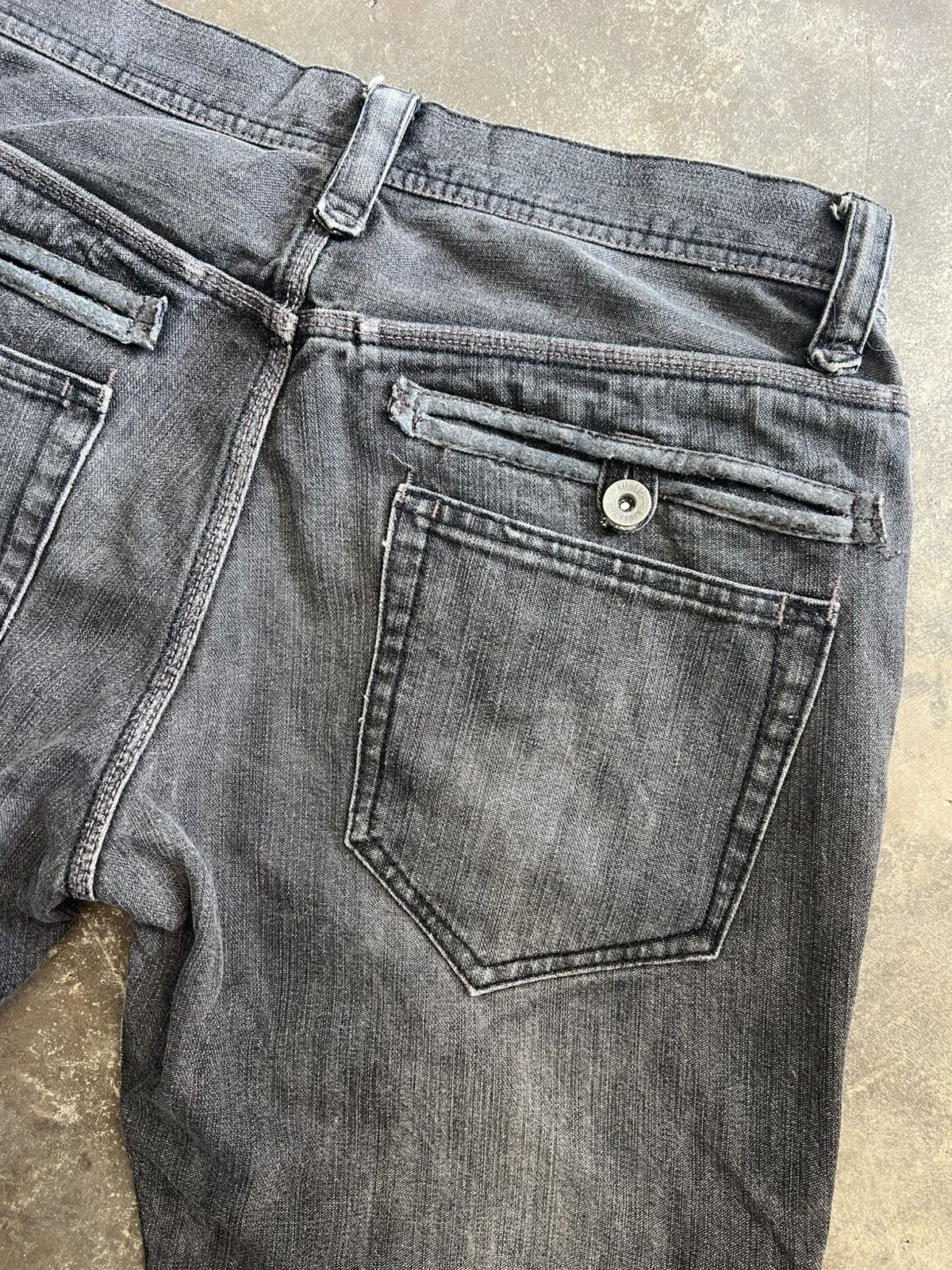 Nicole Club Vintage Nicole Club Hideaways Distressed Black Denim Size US 33 - 16 Thumbnail