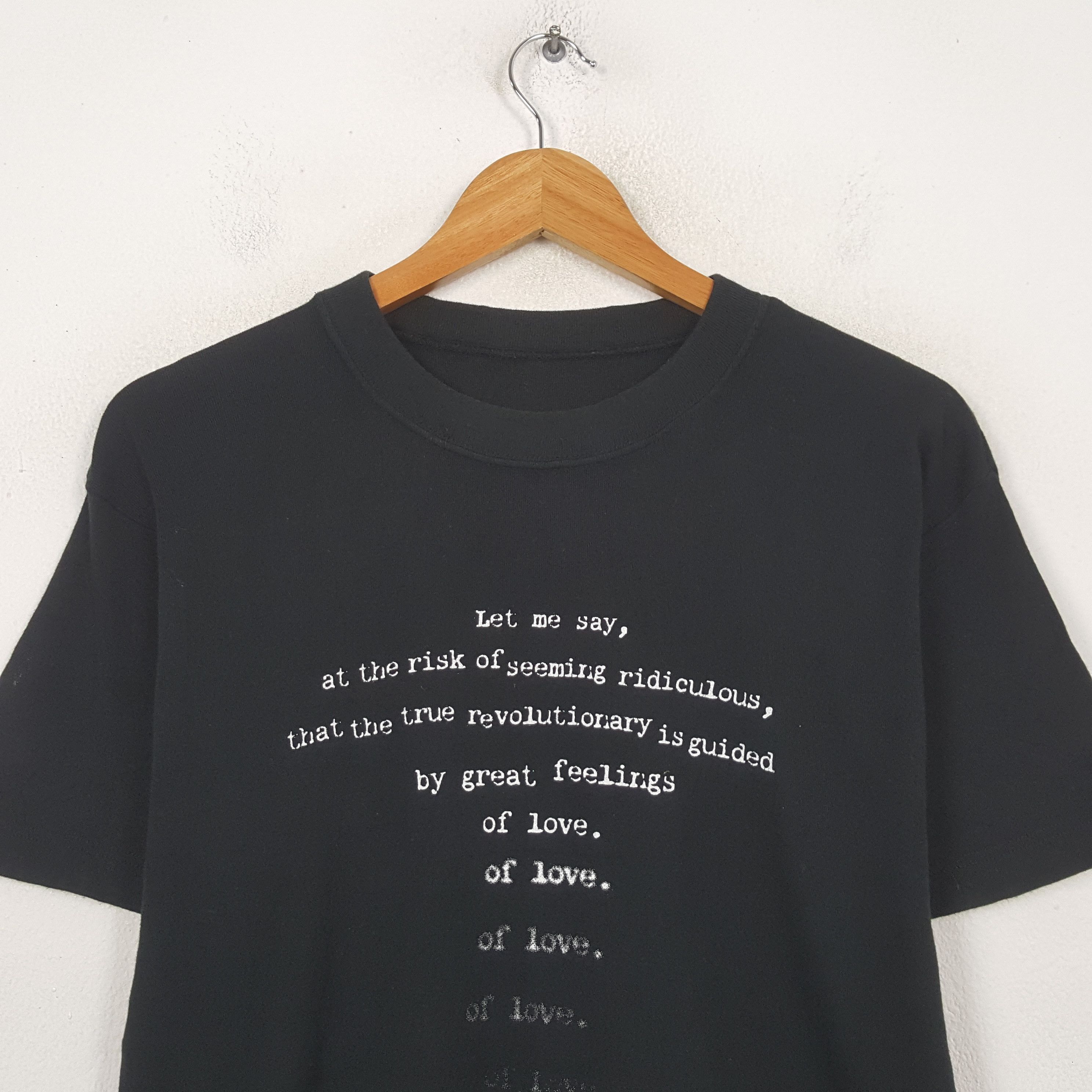 Undercover Vintage Undercover Japanese Designer Brand T-Shirt RR26 Size US M / EU 48-50 / 2 - 2 Thumbnail