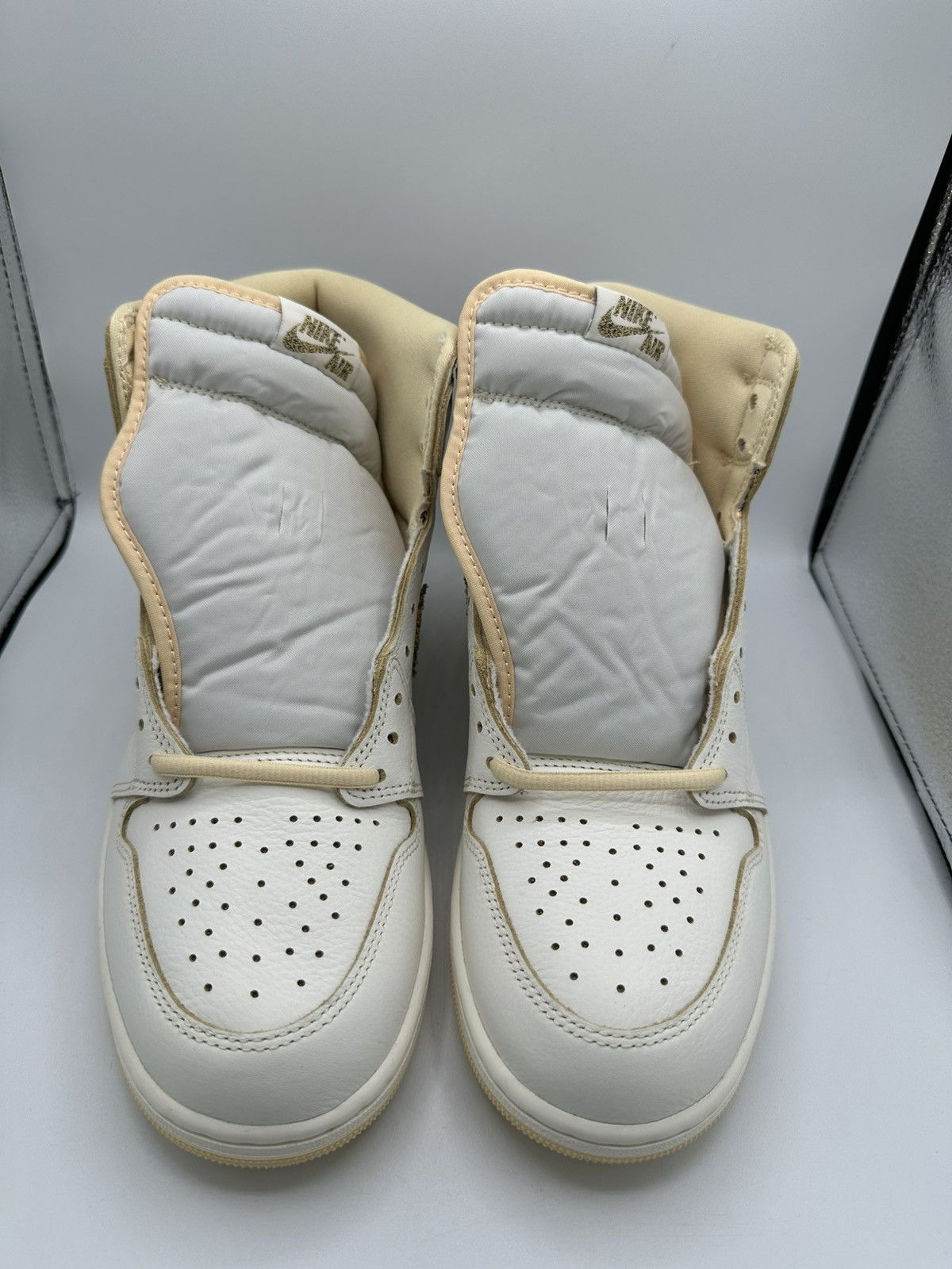 Jordan Brand Air Jordan 1 Retro High OG Craft “Vibrations Of Naija” Size US 11 / EU 44 - 2 Thumbnail