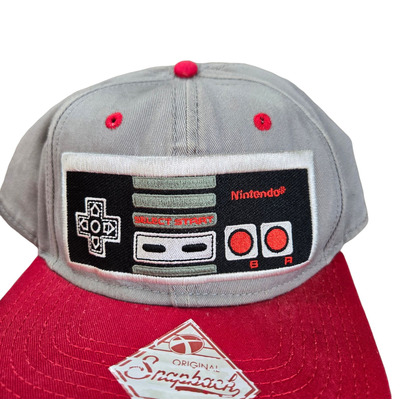 Nintendo Nintendo Red Gray Snapback Nintendo NES Controller Hat Size ONE SIZE - 3 Thumbnail