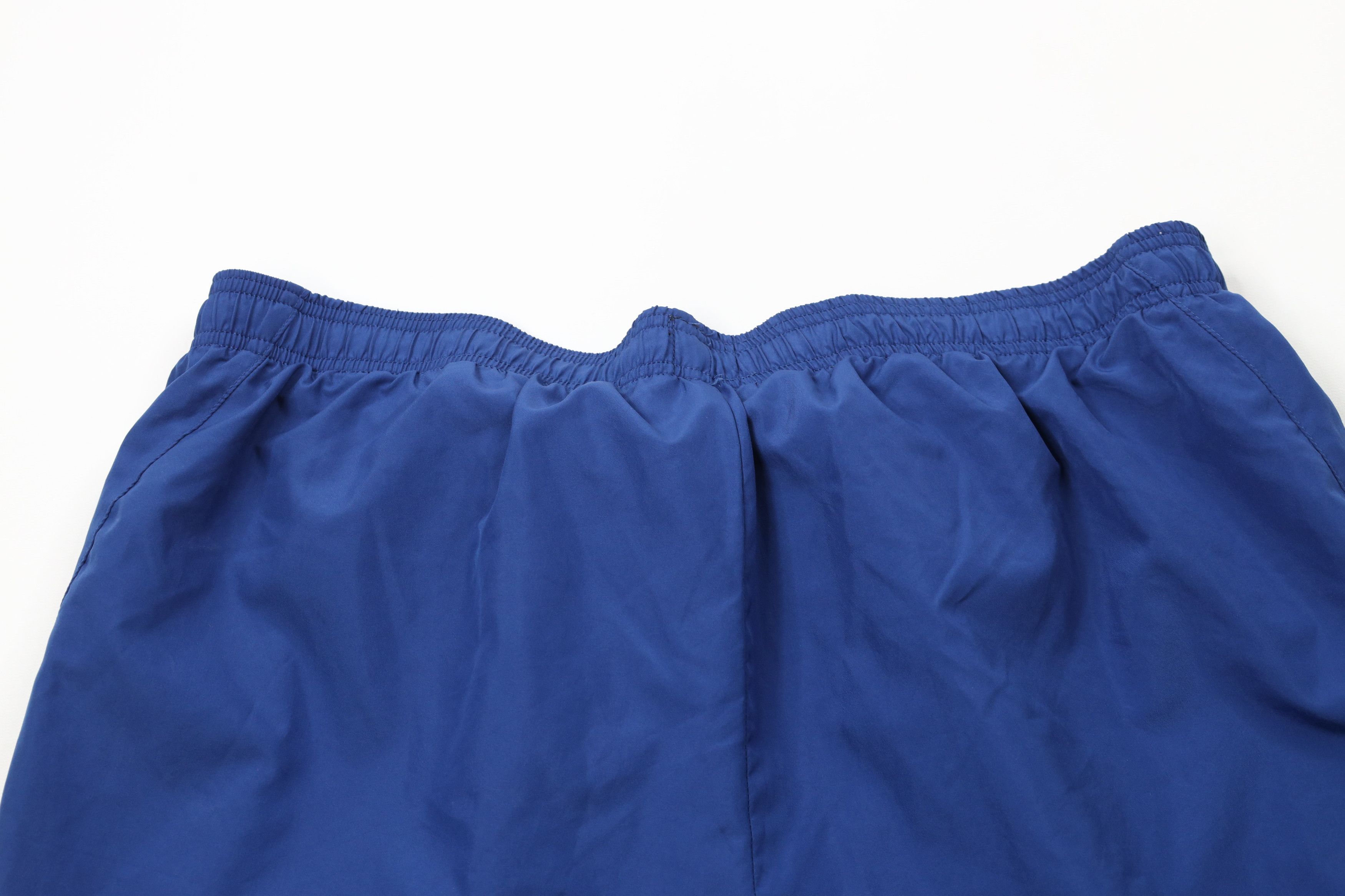 Champion × Vintage Vintage 90s Champion Classic Logo Running Soccer Shorts Blue Size US 36 / EU 52 - 10 Thumbnail