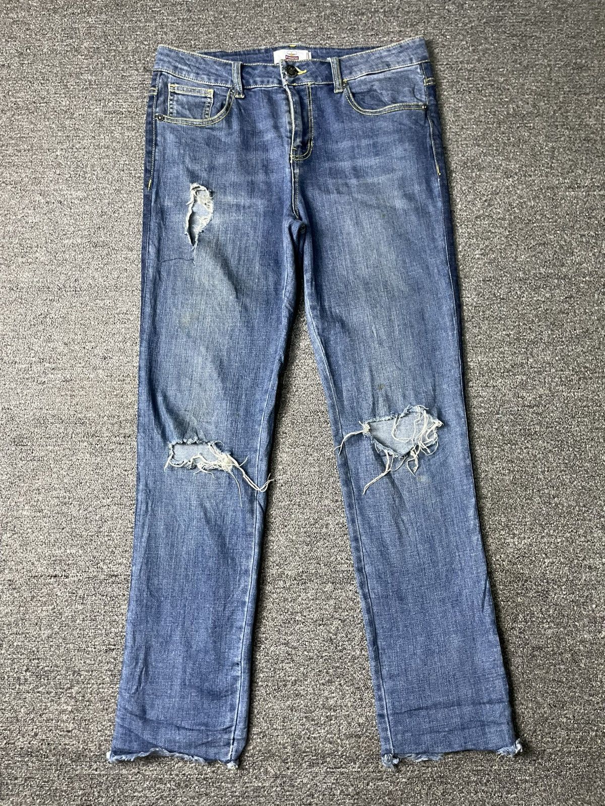 Japanese Brand × Vintage PIN&FIT Superior Quality Distressed Ripped Jeans (134) Size US 32 / EU 48 - 1 Thumbnail