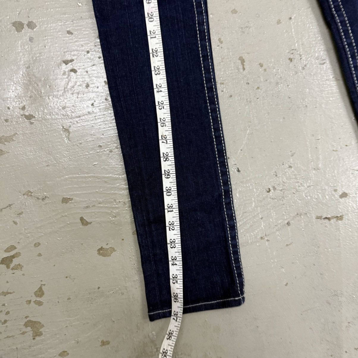 True Religion 2000s True Religion Low Rise Glitter Jeans Size 26" / US 2 / IT 38 - 9 Thumbnail