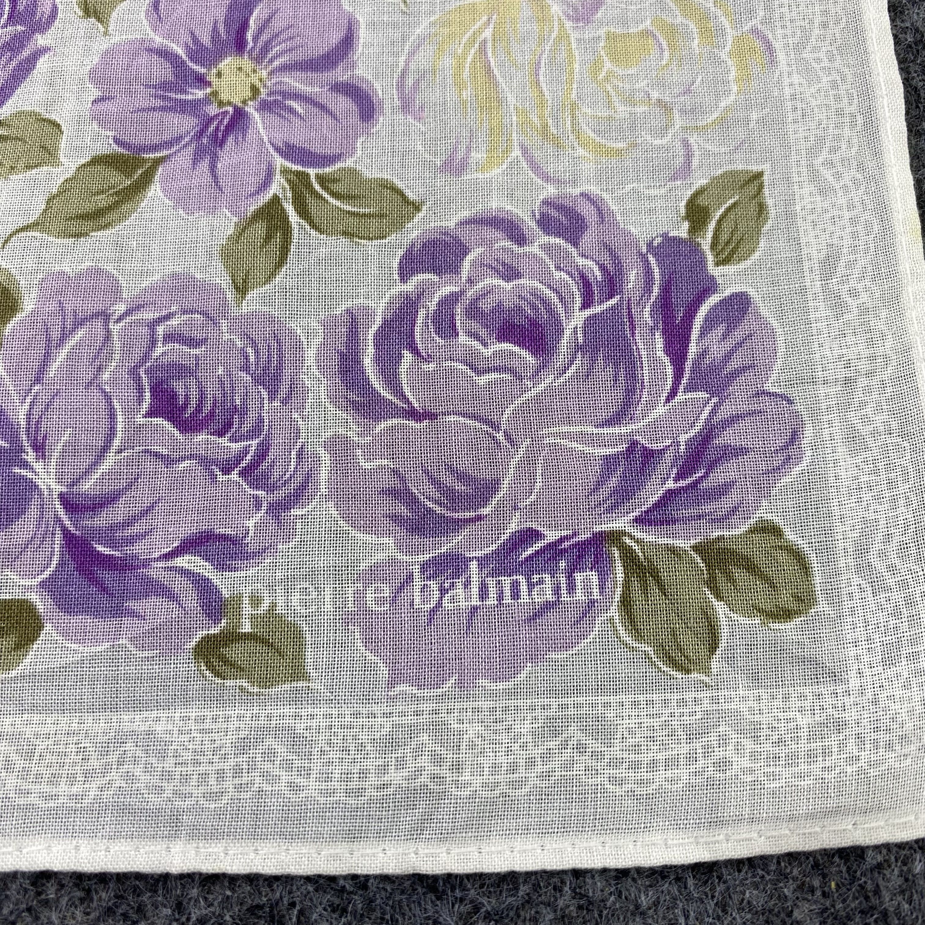 Pierre Balmain Pierre Balmain Handkerchief / Bandana / Neckerchief-B1383 Size ONE SIZE - 5 Thumbnail