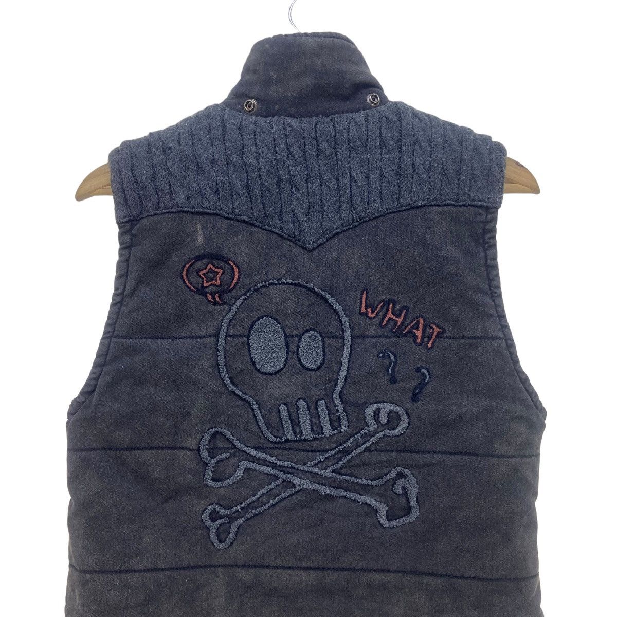 Japanese Brand Japanese Brand Skulls Logo Vests Size US XS / EU 42 / 0 - 2 Thumbnail