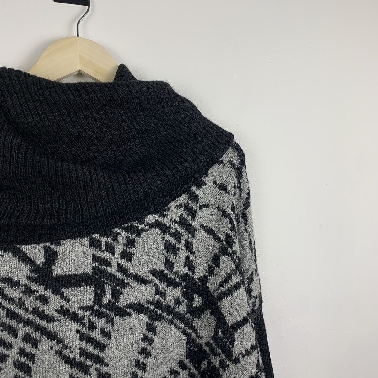 Sarah Pacini Vintage Sarah Pacini Assymetrical Wool Sweater One Size Y2K Size ONE SIZE - 7 Thumbnail
