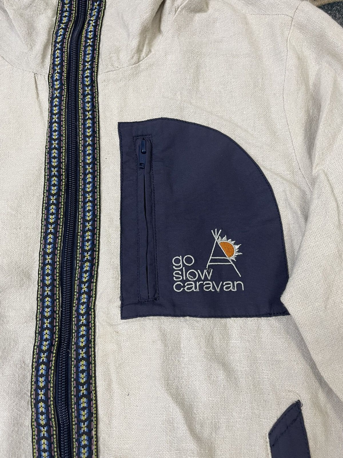 go slow caravan Vintage Go Slow Caravan Aztec Hoodie Streetwear Size US M / EU 48-50 / 2 - 12 Thumbnail