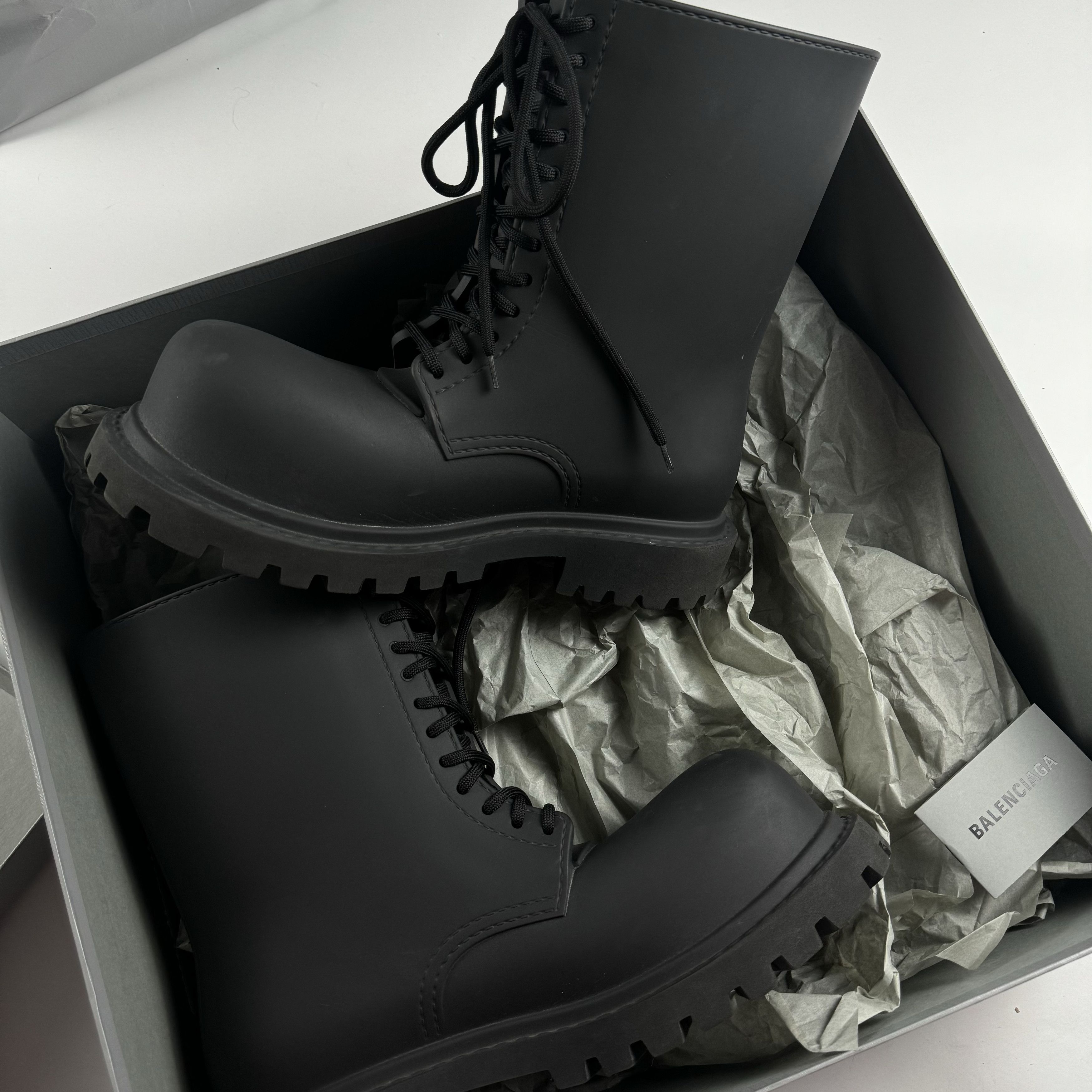 Balenciaga Steroid Boots Size US 11 / EU 44 - 2 Thumbnail
