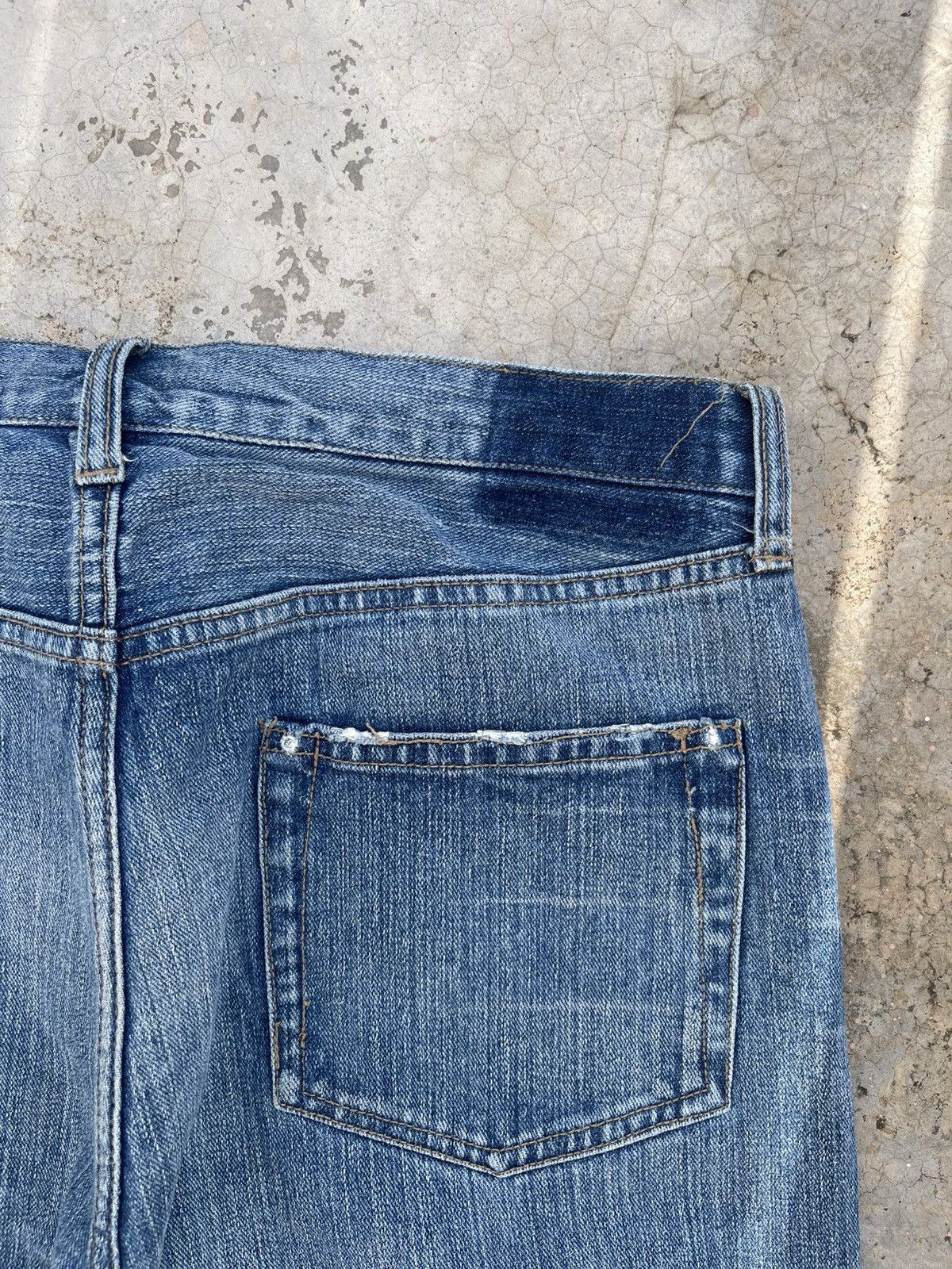 Vintage Vintage Exhibitionist Fly Button Distressed Denim Size US 29 - 14 Thumbnail
