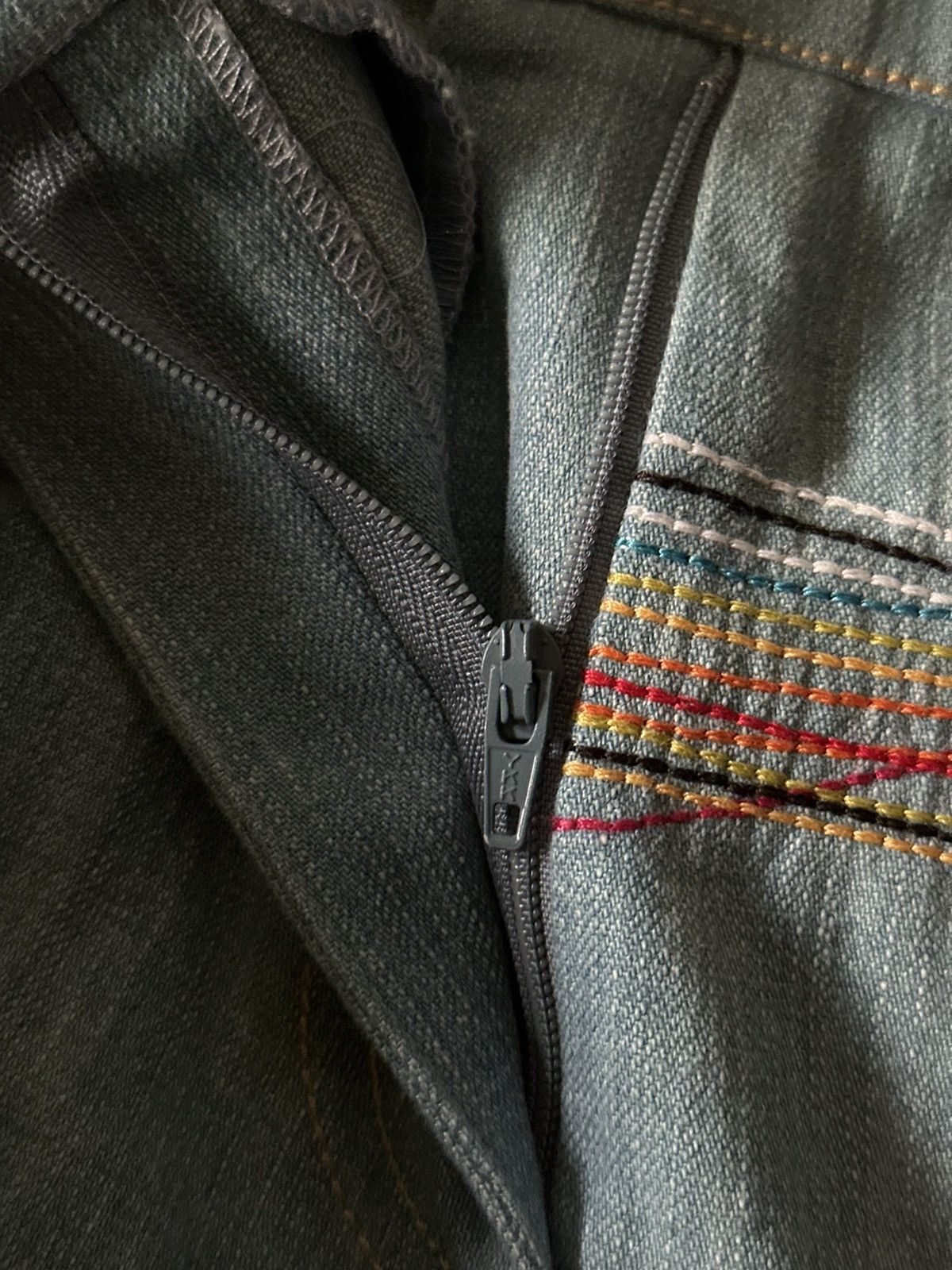 John Galliano John Galliano Resort 2002 Rainbow Stitching Jeans Size US 29 - 9 Thumbnail
