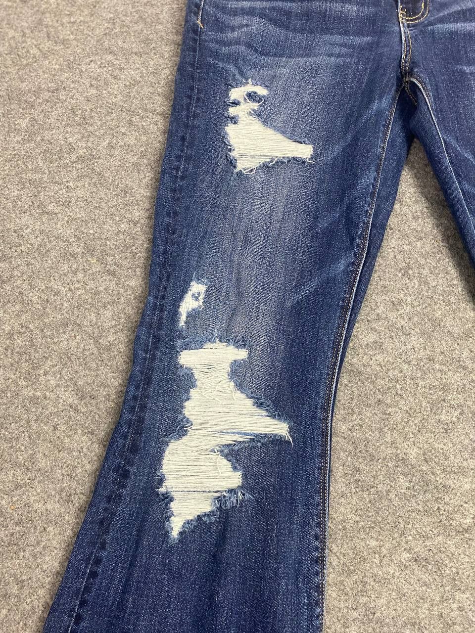 American Eagle Outfitters american eagles stretch artist bootcut flare distresseddenim Size 36" / US 14 / IT 50 - 10 Thumbnail