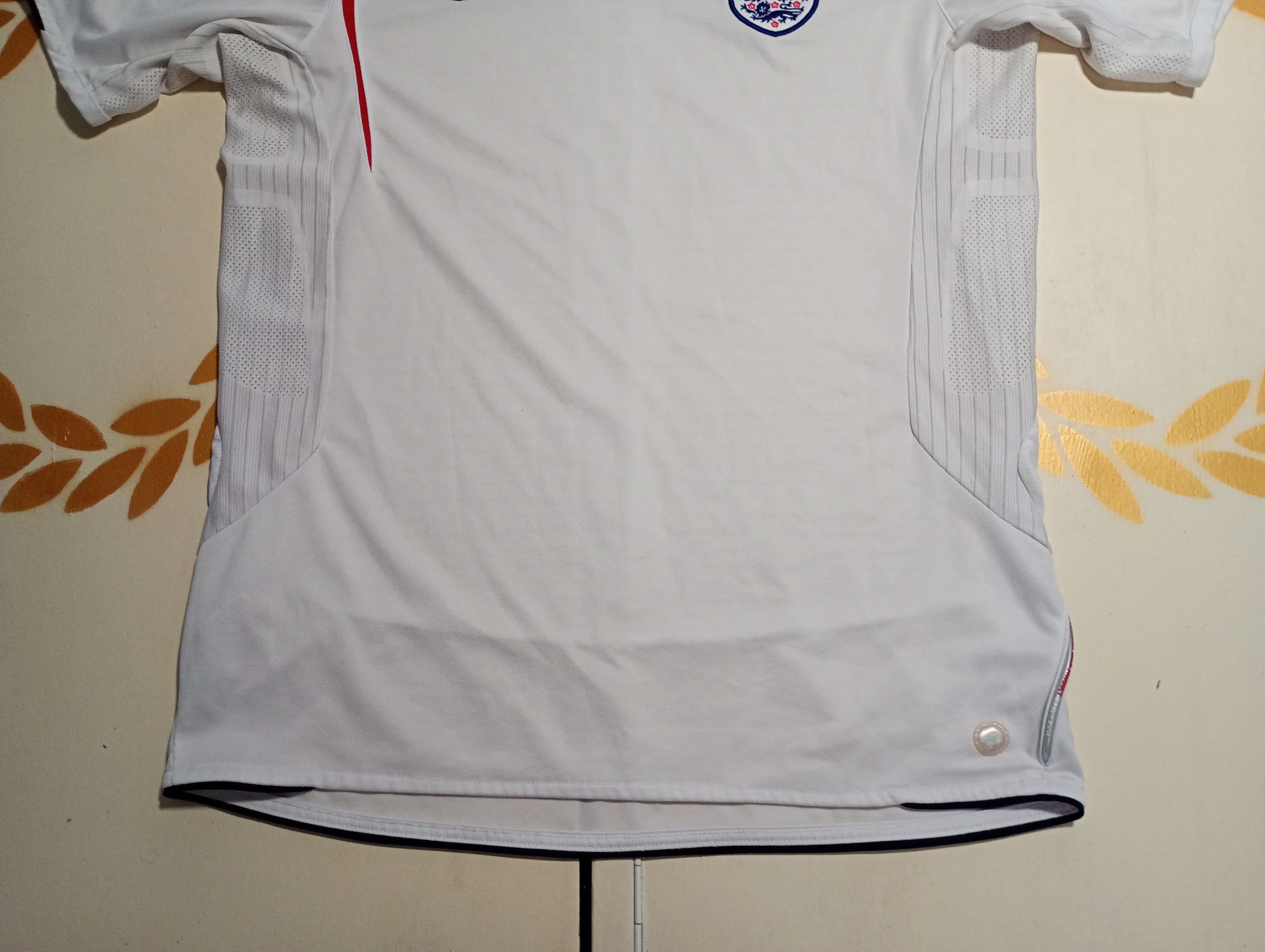 Umbro Umbro England Home Jersey 2005-2007 Size US M / EU 48-50 / 2 - 2 Thumbnail