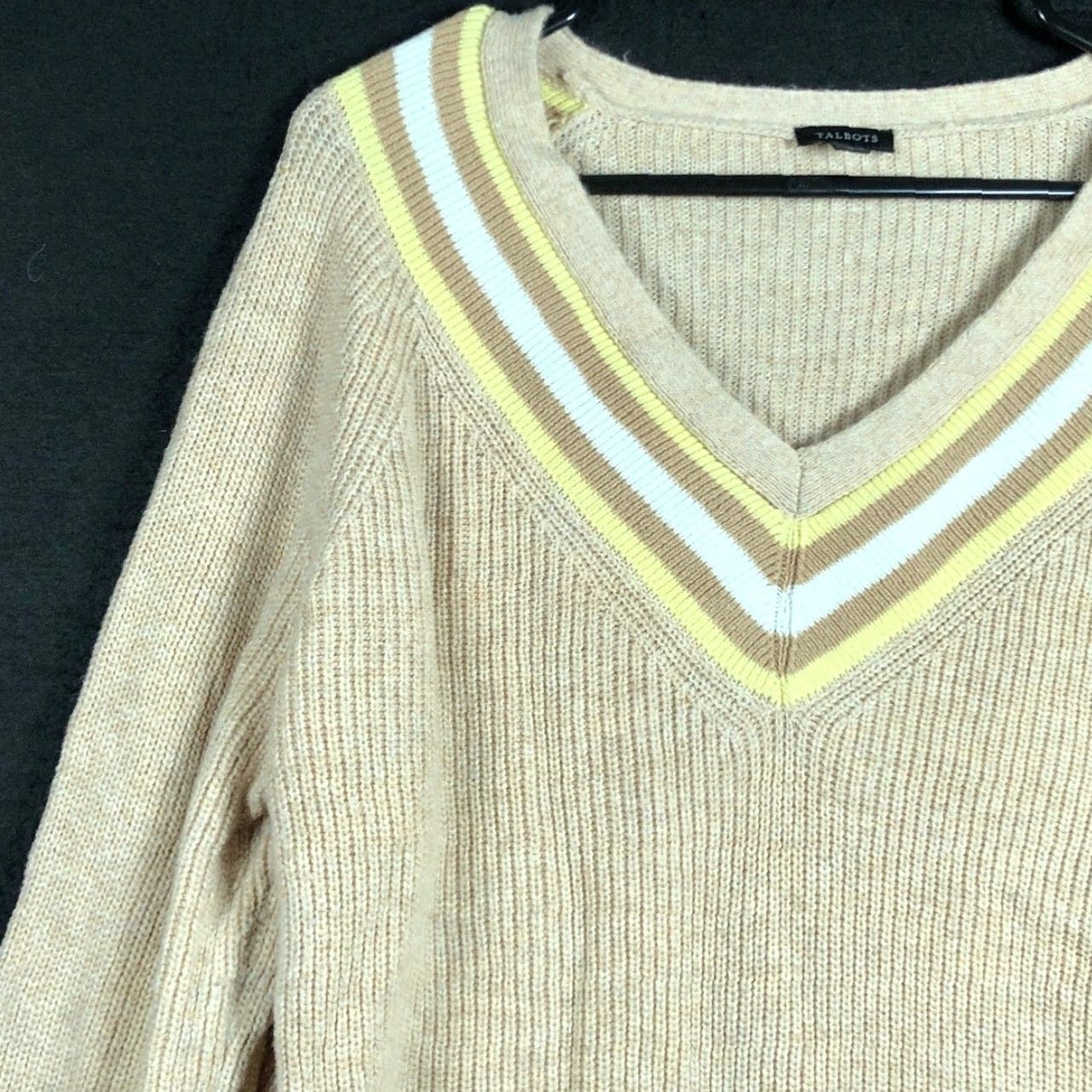 Talbots Talbots Sweater Tan Pullover V-Neck Long Sleeve Cotton Nylon Blend XL Womens Regular Size Pullover knit Casual Workwear 80s? Size XL / US 12-14 / IT 48-50 - 4 Thumbnail