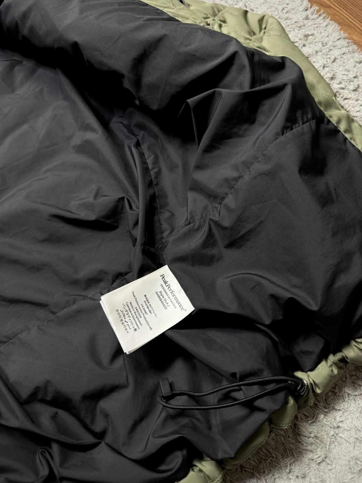 Peak Performance Peek Performance Puffer Jacket Outdoor Streetwear Drill 00s Size US M / EU 48-50 / 2 - 13 Thumbnail