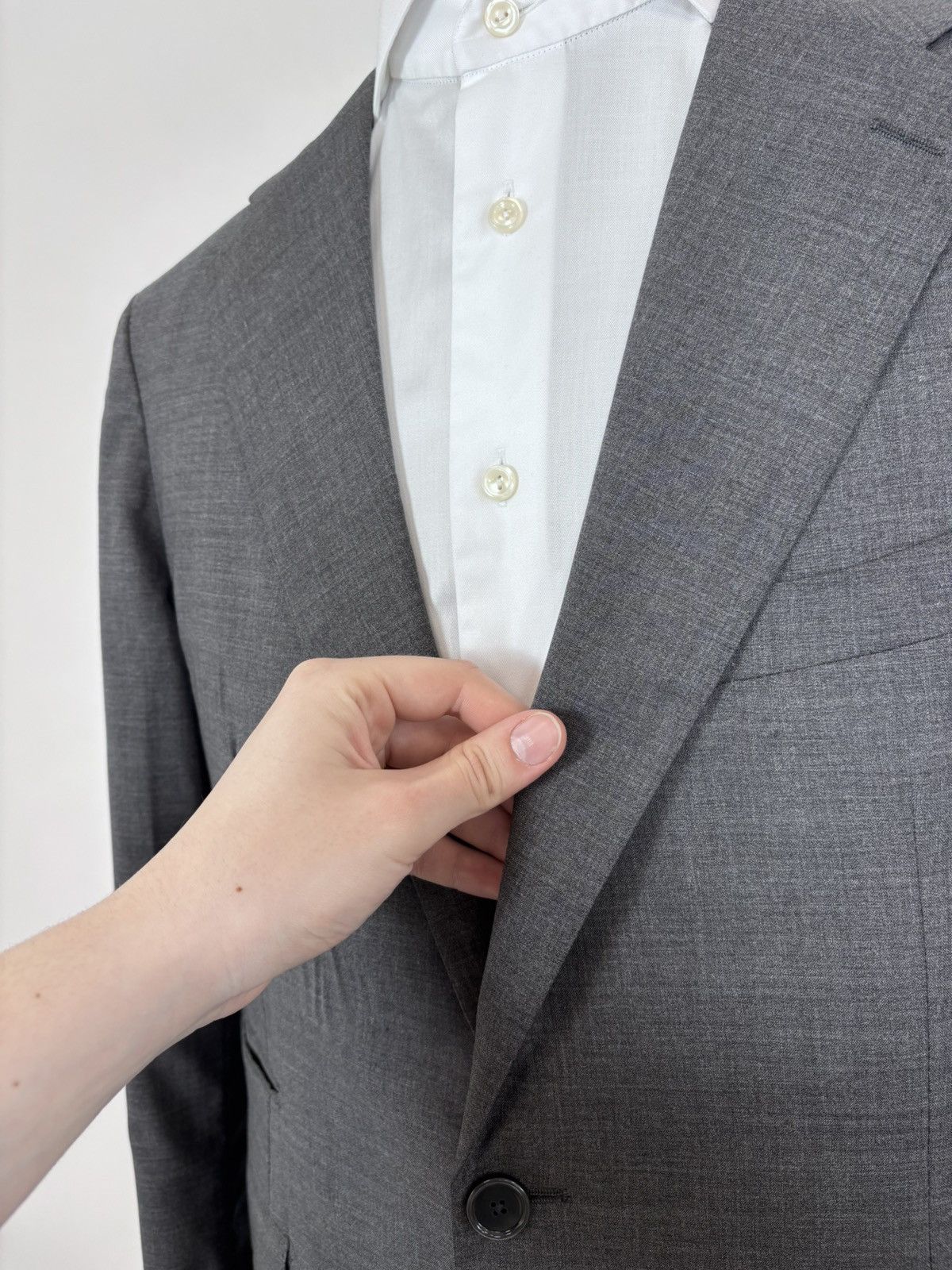 Tagliatore Tagliatore Men’s 2-Piece Gray Super 120s Wool Suit Size 40R - 7 Thumbnail