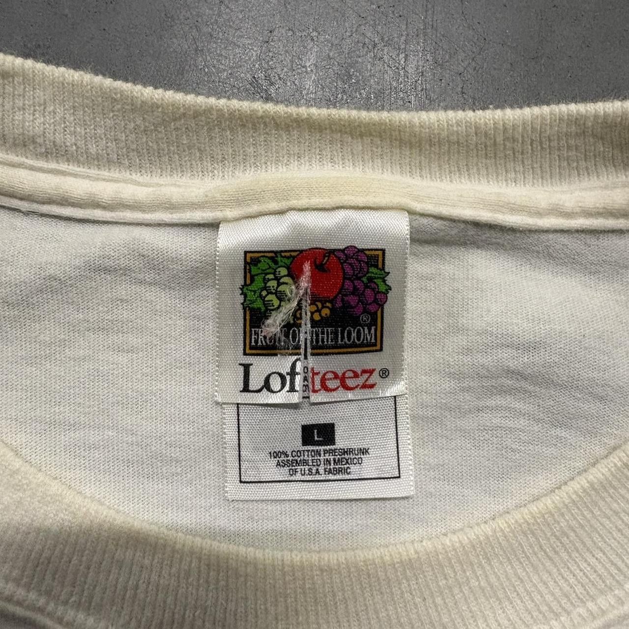Vintage Crazy Vintage Y2K/2000s MLB White Yankees vs Mets World Series Subway Graphic Tee! Size US L / EU 52-54 / 3 - 4 Thumbnail