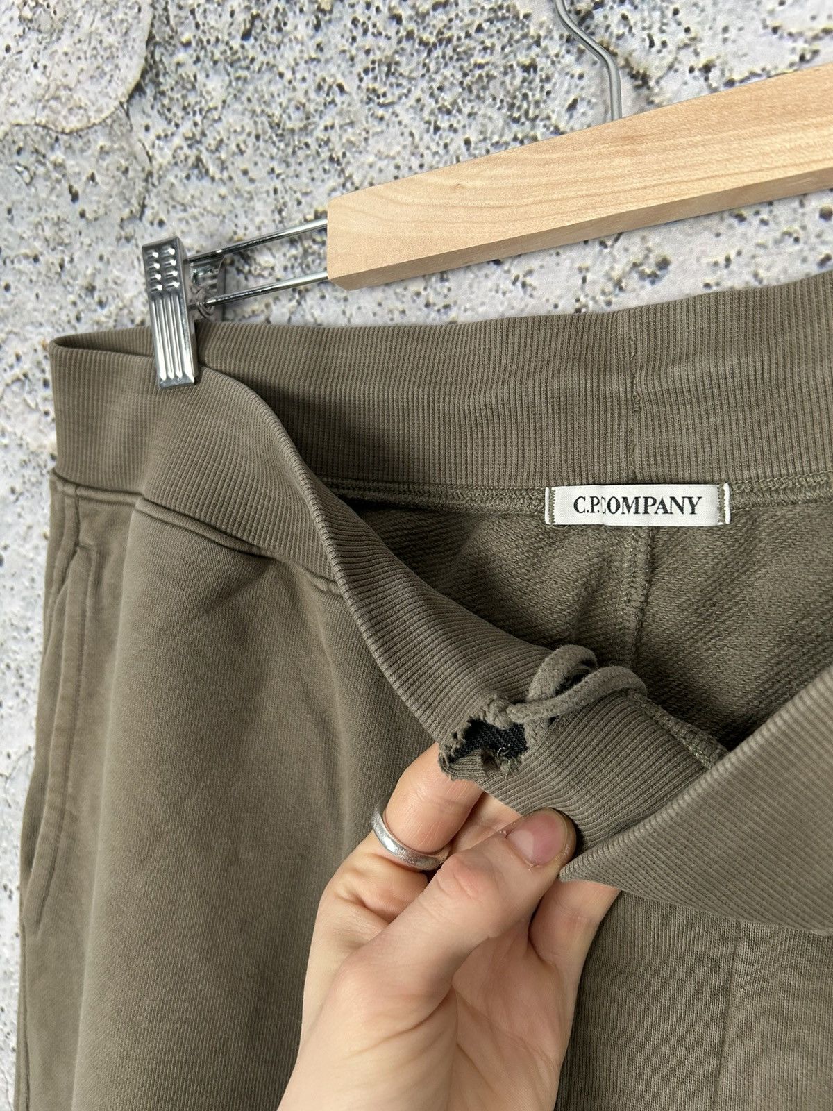 C.P. Company Vintage C.P. Company Khaki Sweatpants Streetwear Rare Size US 32 / EU 48 - 7 Thumbnail