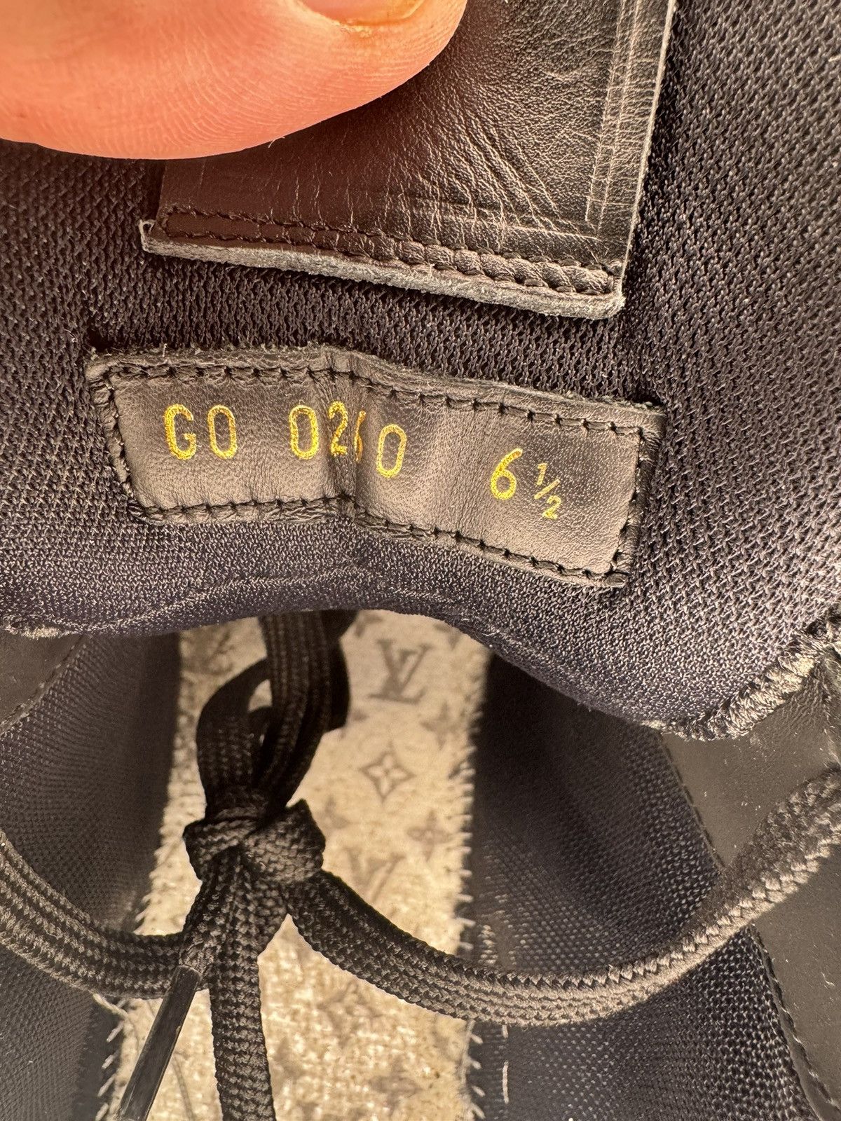 Louis Vuitton Louis Vuitton Men's LV Trainer Sneakers Monogram Eclipse Size US 7.5 / EU 40-41 - 7 Thumbnail