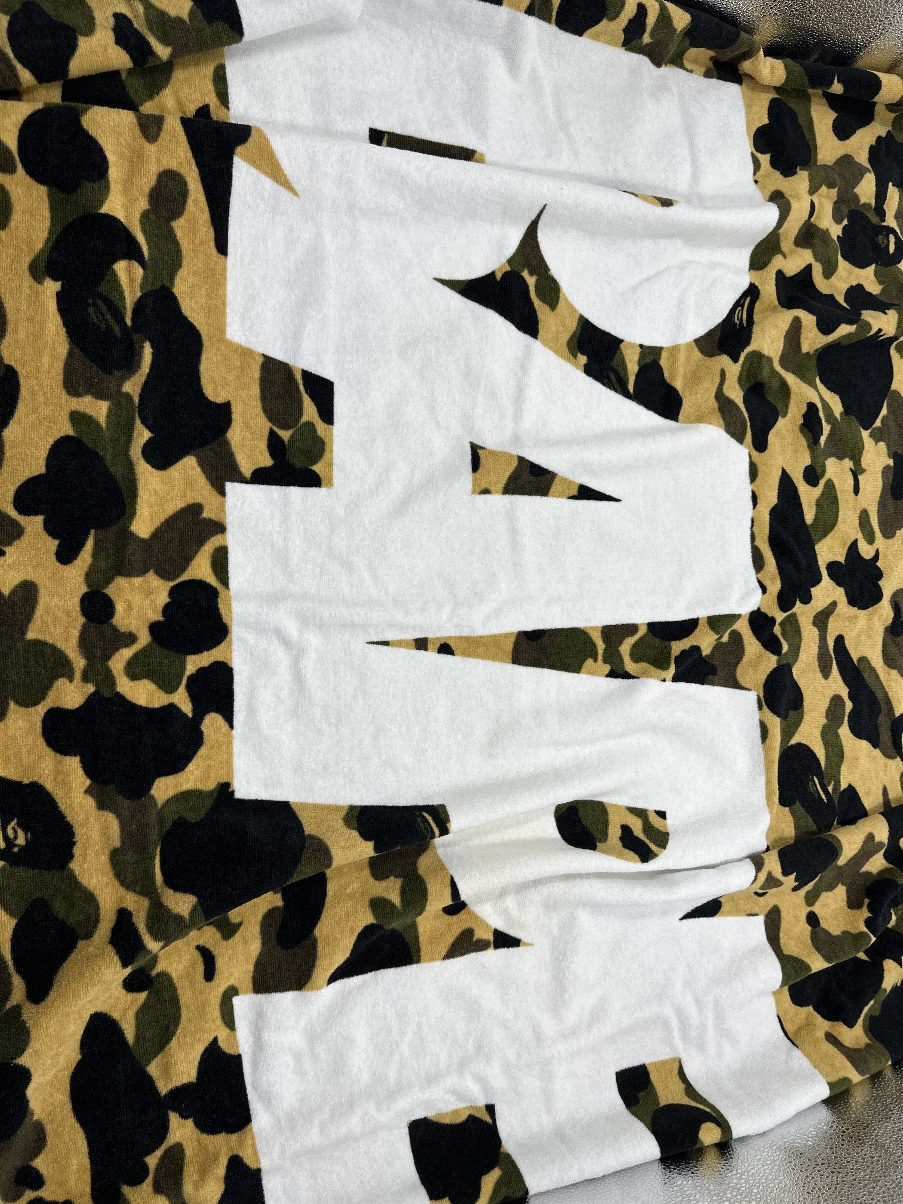image of Bape 1St Camo Beach Towel in Yellow, Men's