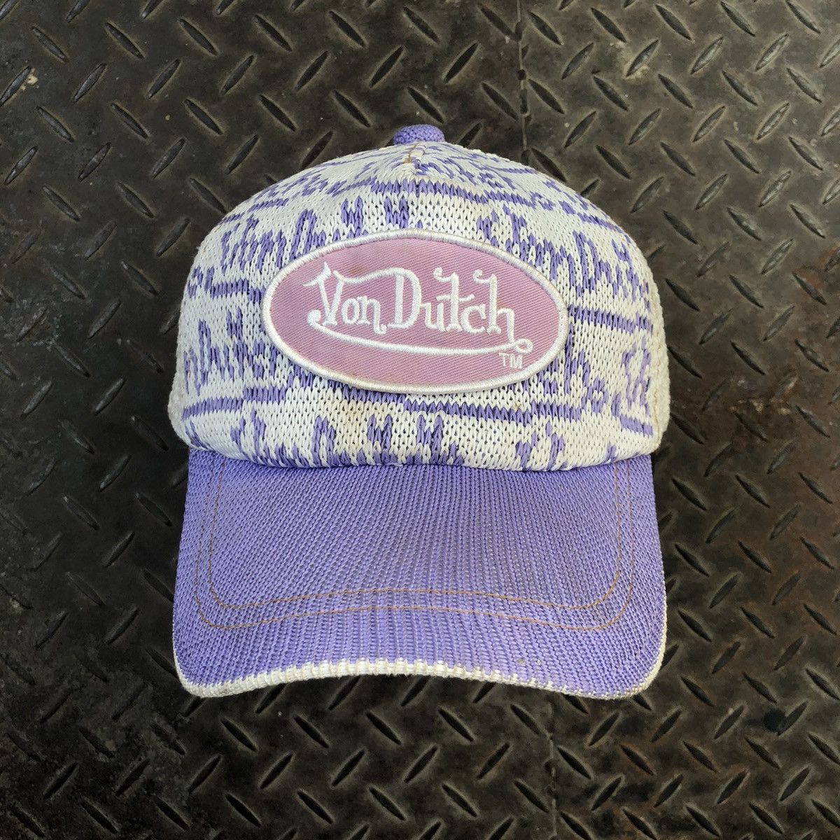 Vintage Vintage Von Dutch Knitwear Trucker Hat Size ONE SIZE - 1 Thumbnail