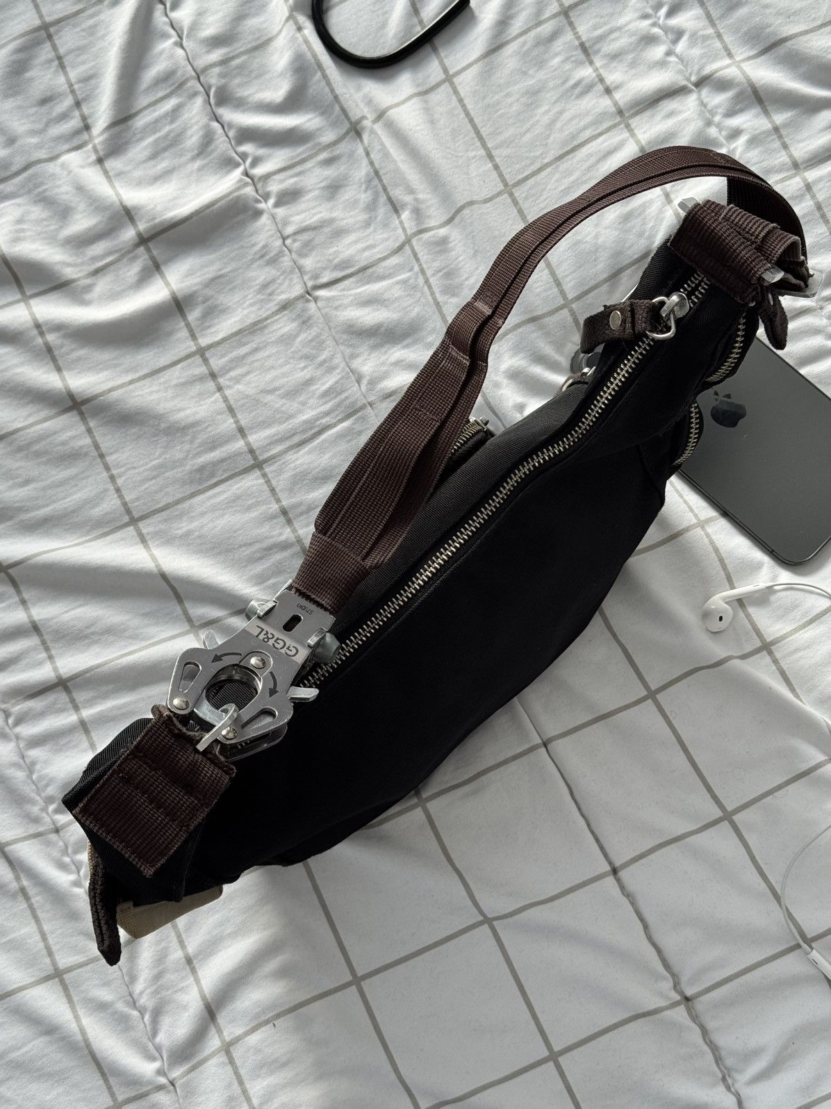 George Gina & Lucy Very Rare George Gina & lucy Y2k Alyx Bag Crossbody Handbag Size ONE SIZE - 17 Thumbnail