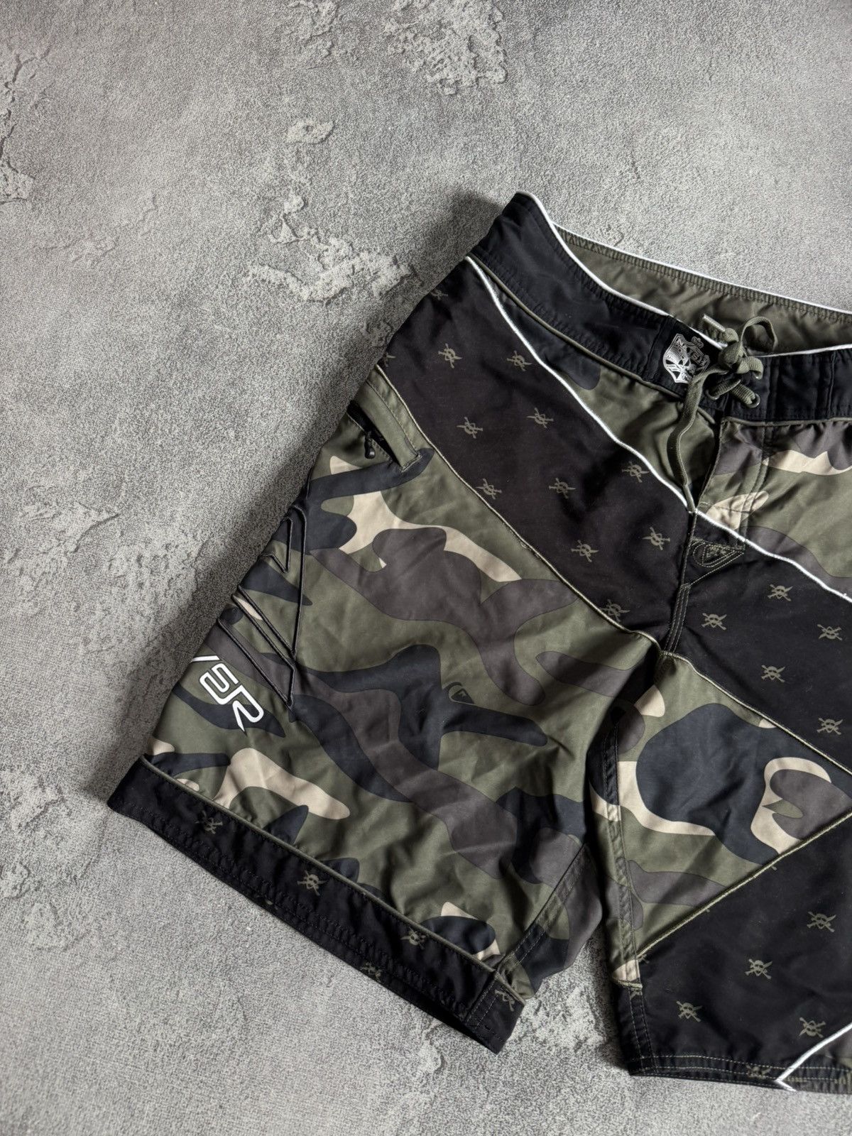 Quiksilver Quiksilver 32size camouflage surf style shorts 🩳 surfing 90s Size US 32 / EU 48 - 9 Thumbnail