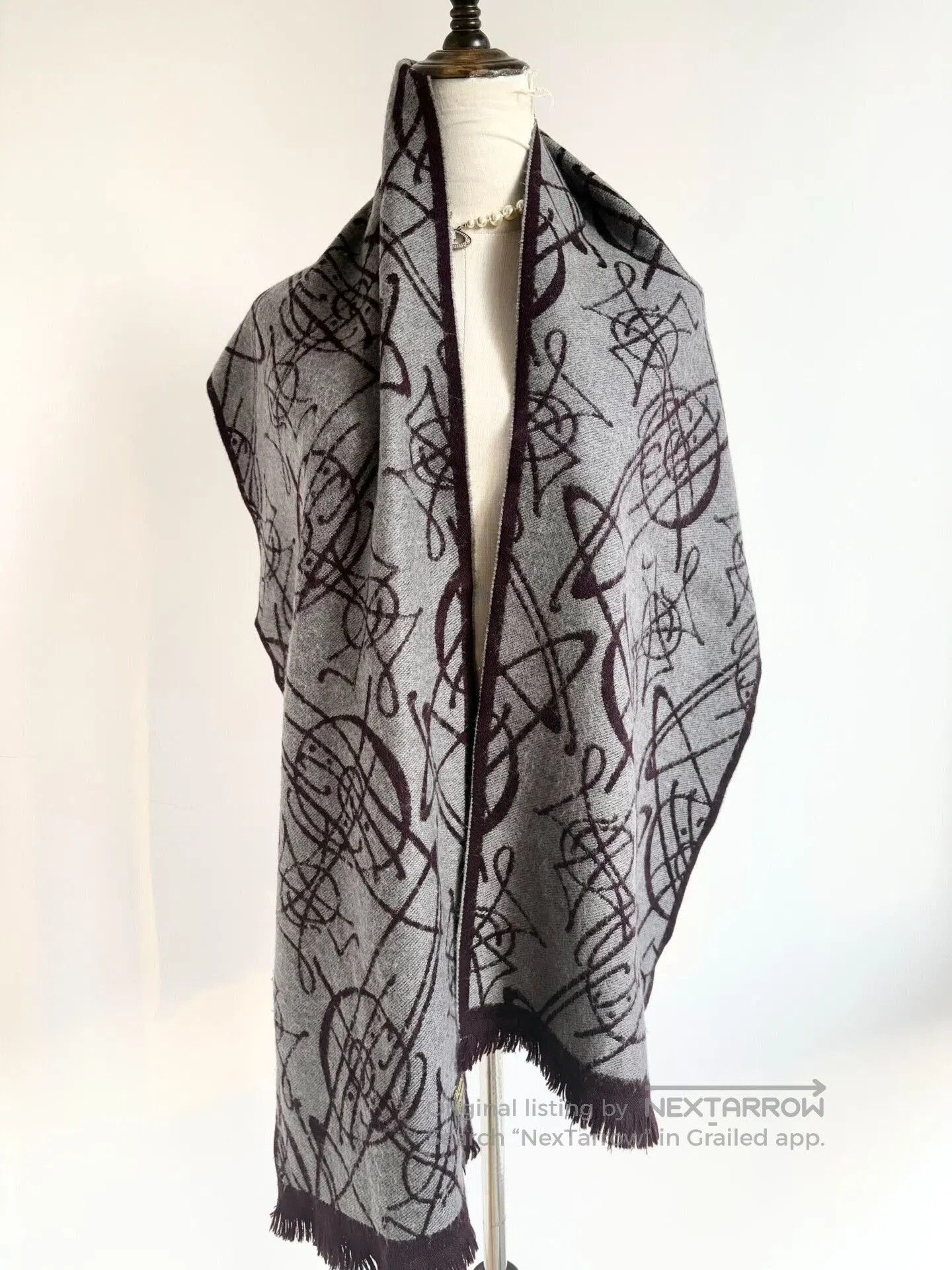Vivienne Westwood Vivienne Westwood Gray Saturn Scarf. Size ONE SIZE - 3 Thumbnail