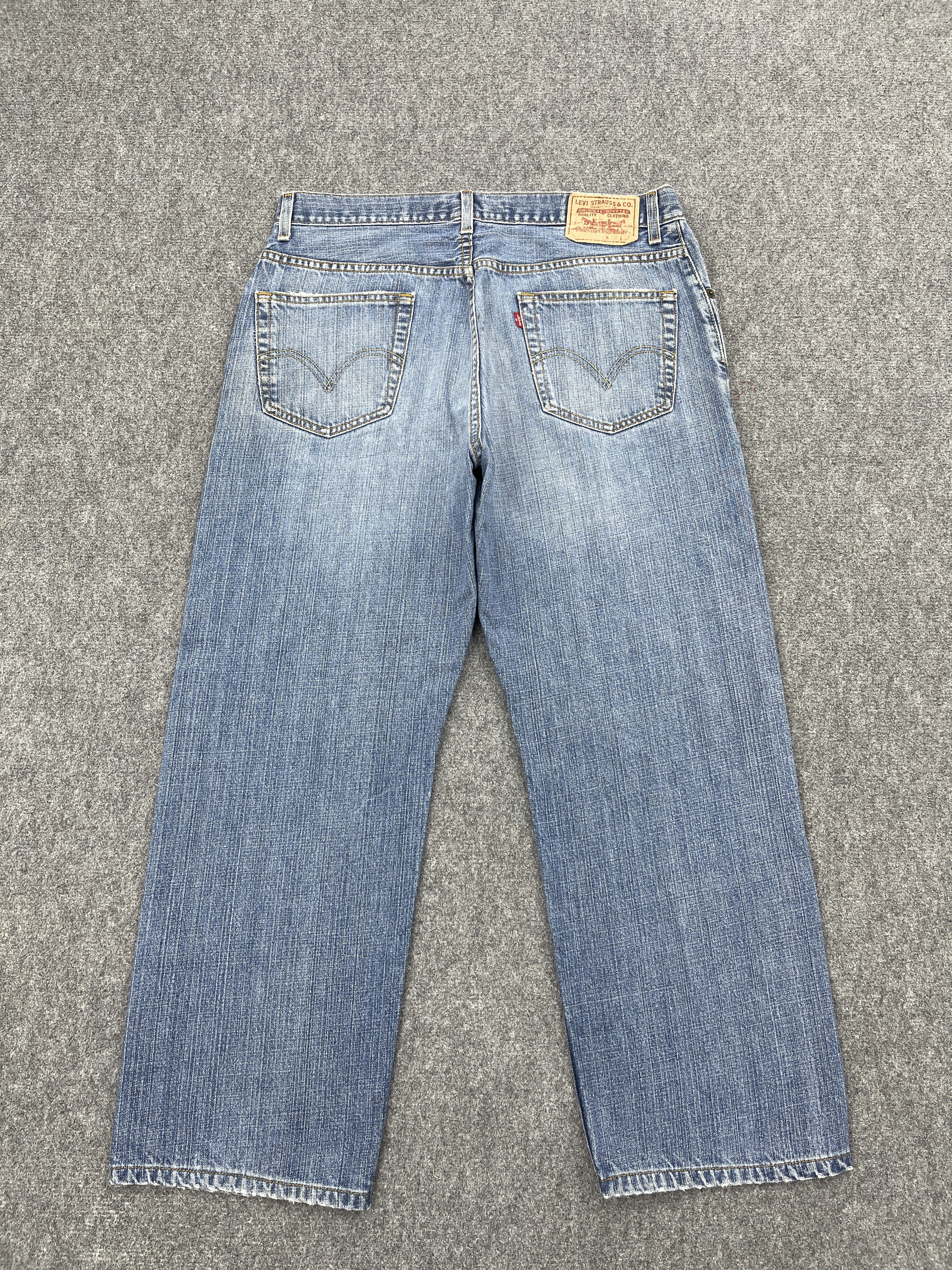 Levi's Vintage Levis 559 Faded Blue Jeans DP2515 Size US 33 - 3 Thumbnail