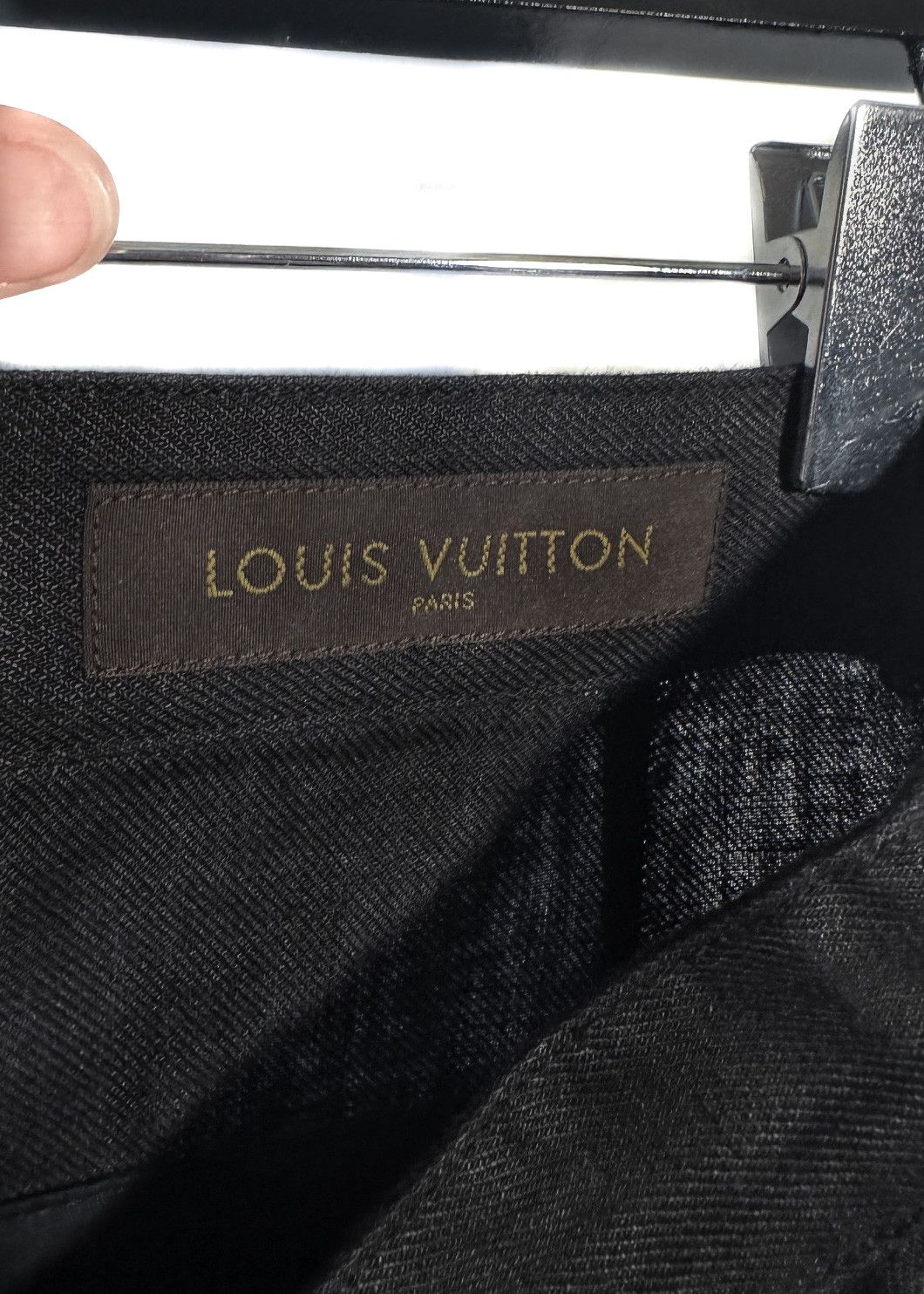 Louis Vuitton Louis Vuitton Black Silver Buckle Linen Shorts Size US 36 / EU 52 - 6 Thumbnail