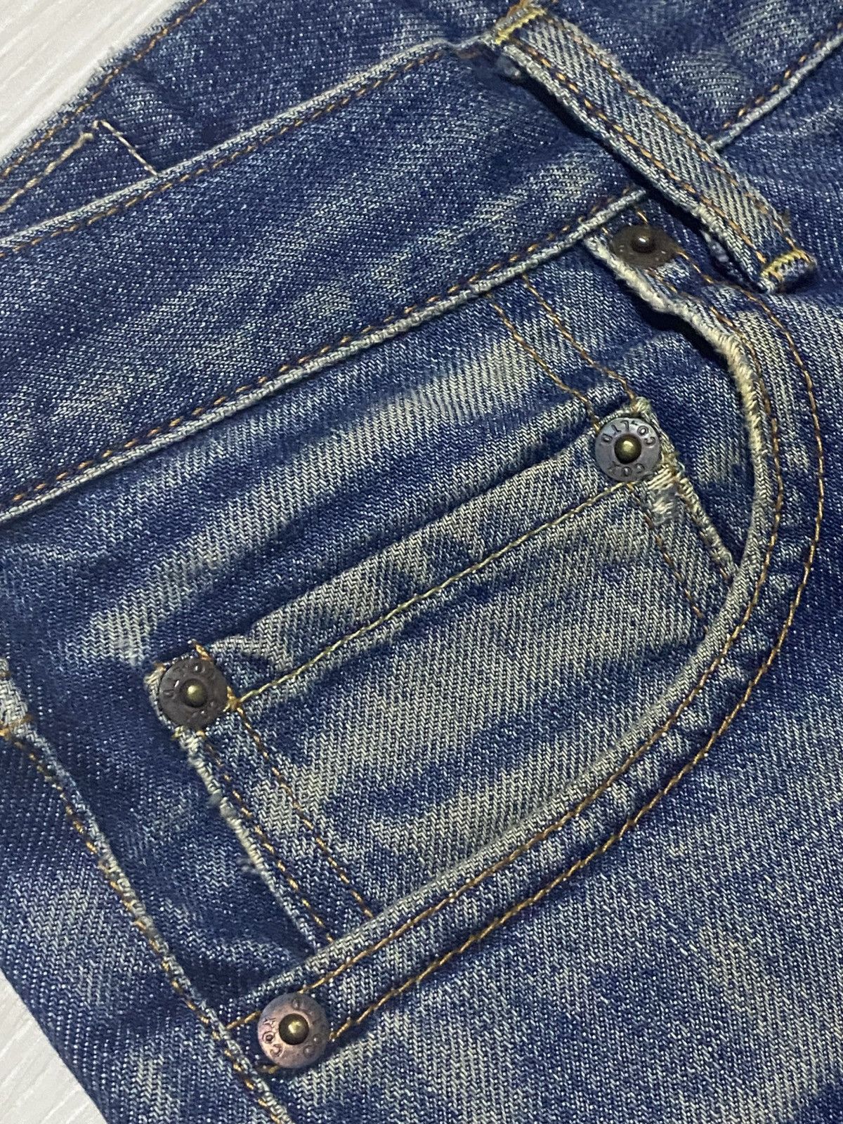 Japanese Brand Vintage Cox Casual Clothing Mud Wash Distressed Loose Jeans Size US 30 / EU 46 - 9 Thumbnail
