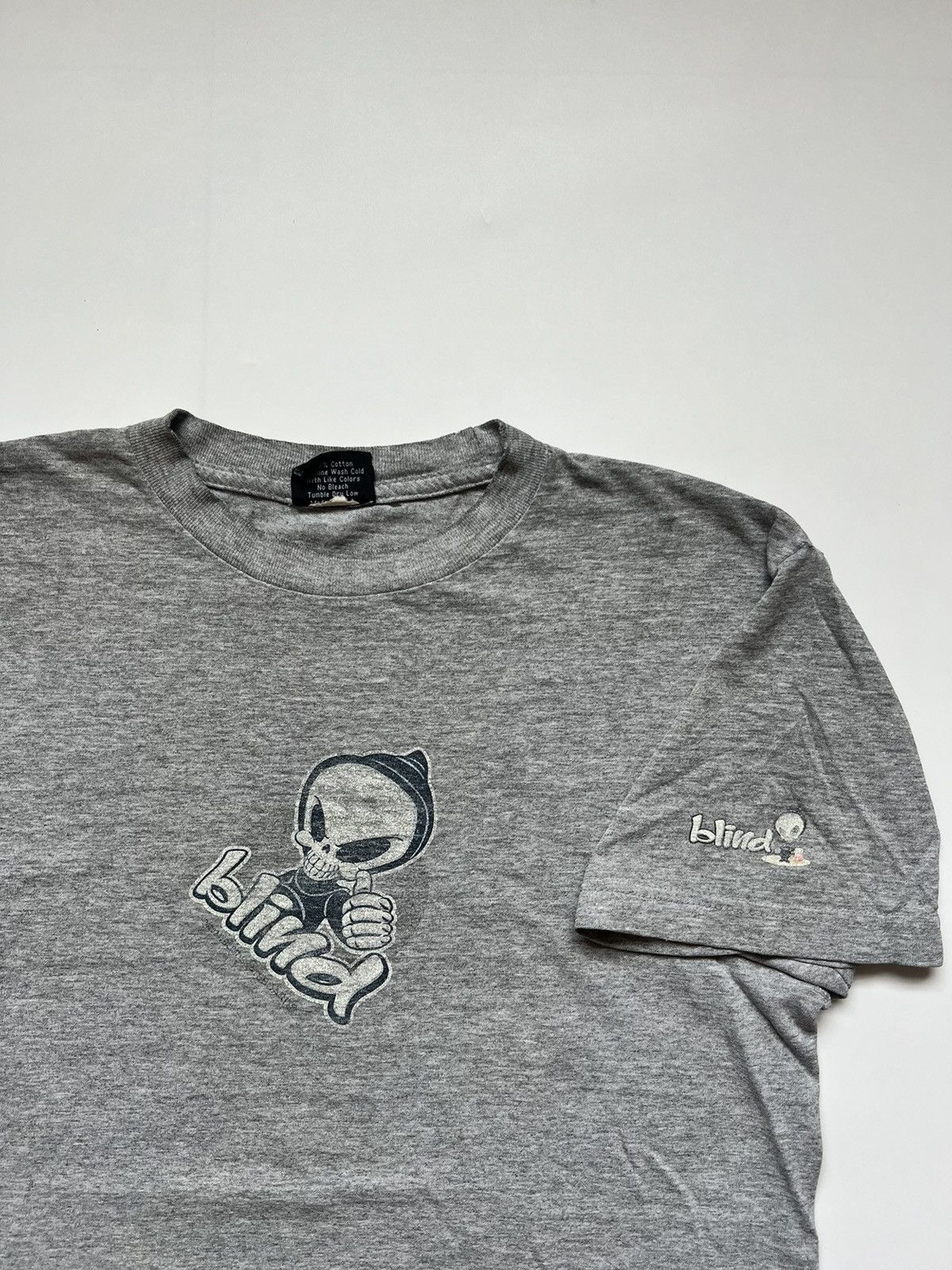Blind Skateboards 1990s Blind Skateboard Skulls Tees Size US M / EU 48-50 / 2 - 2 Thumbnail