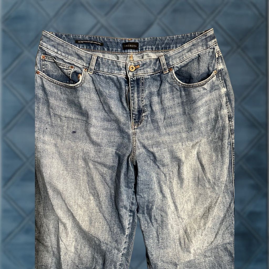 Talbots Talbots Jeans Women's High Waist Ankle Denim 14 Medium Blue 5-Pocket Regular Stretch Pockets Flaw: Pen ink stain see photos Size 36" / US 14 / IT 50 - 1 Thumbnail