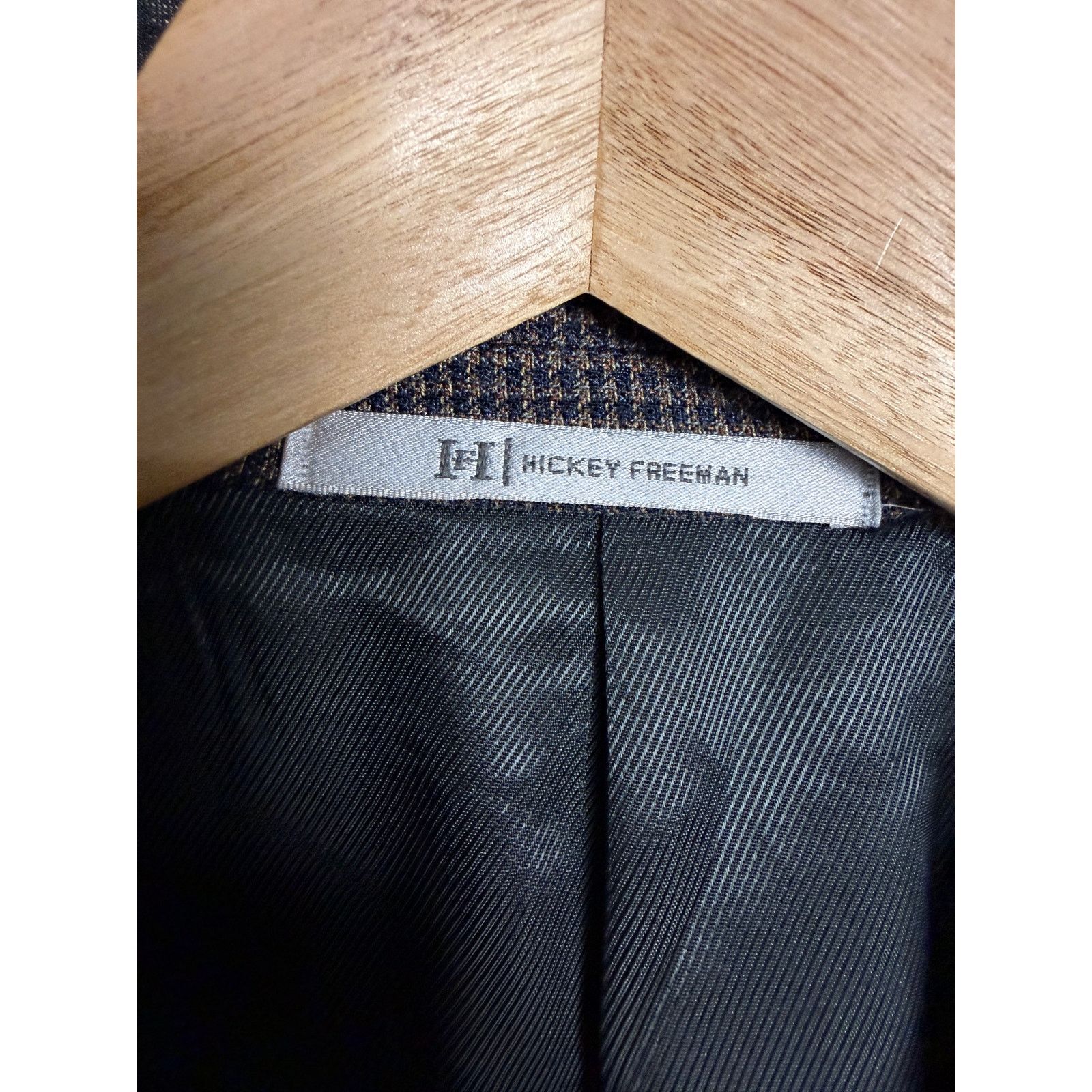Hickey Freeman Hickey FreemanGray Silk & Wool Houndstooth Sport Coat 44R Size 44R - 3 Thumbnail