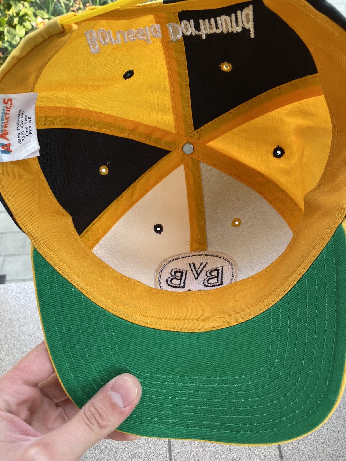 Vintage Vintage Borussia Dortmund Cap yellow/black rare Size ONE SIZE - 4 Thumbnail