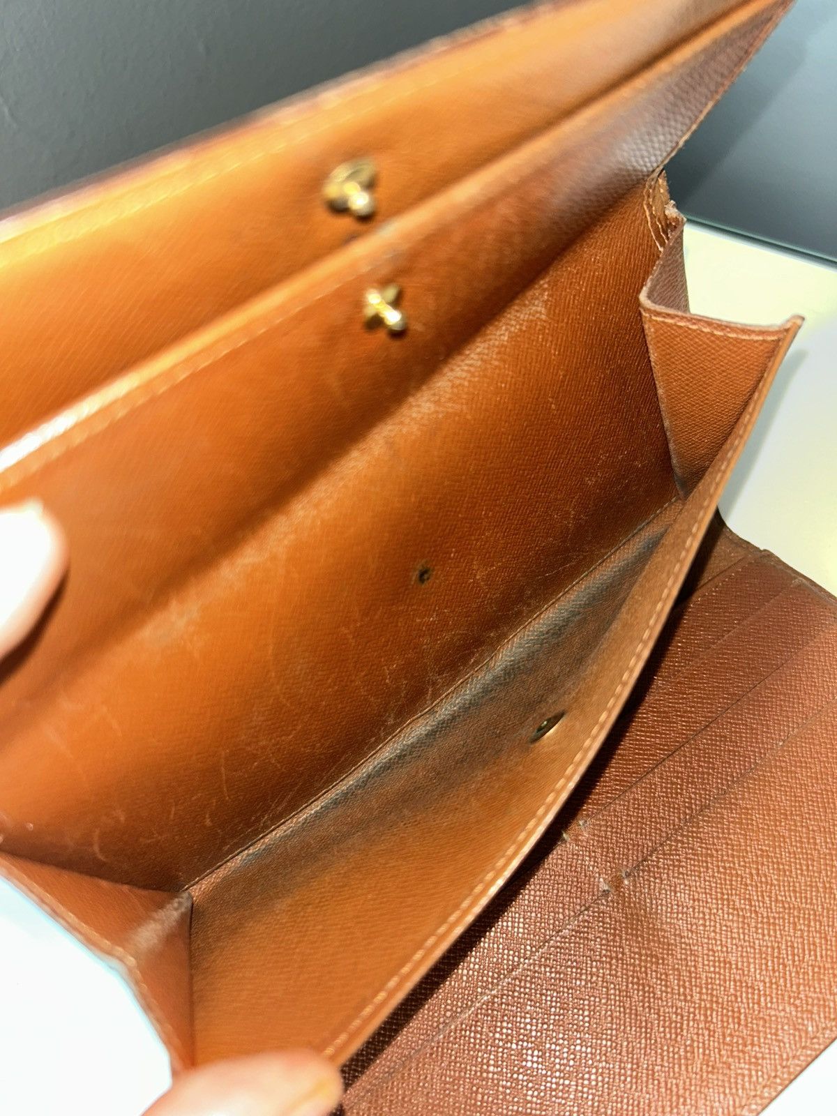 Louis Vuitton Louis Vuitton Monogram International Wallet TH0839 Size ONE SIZE - 5 Thumbnail