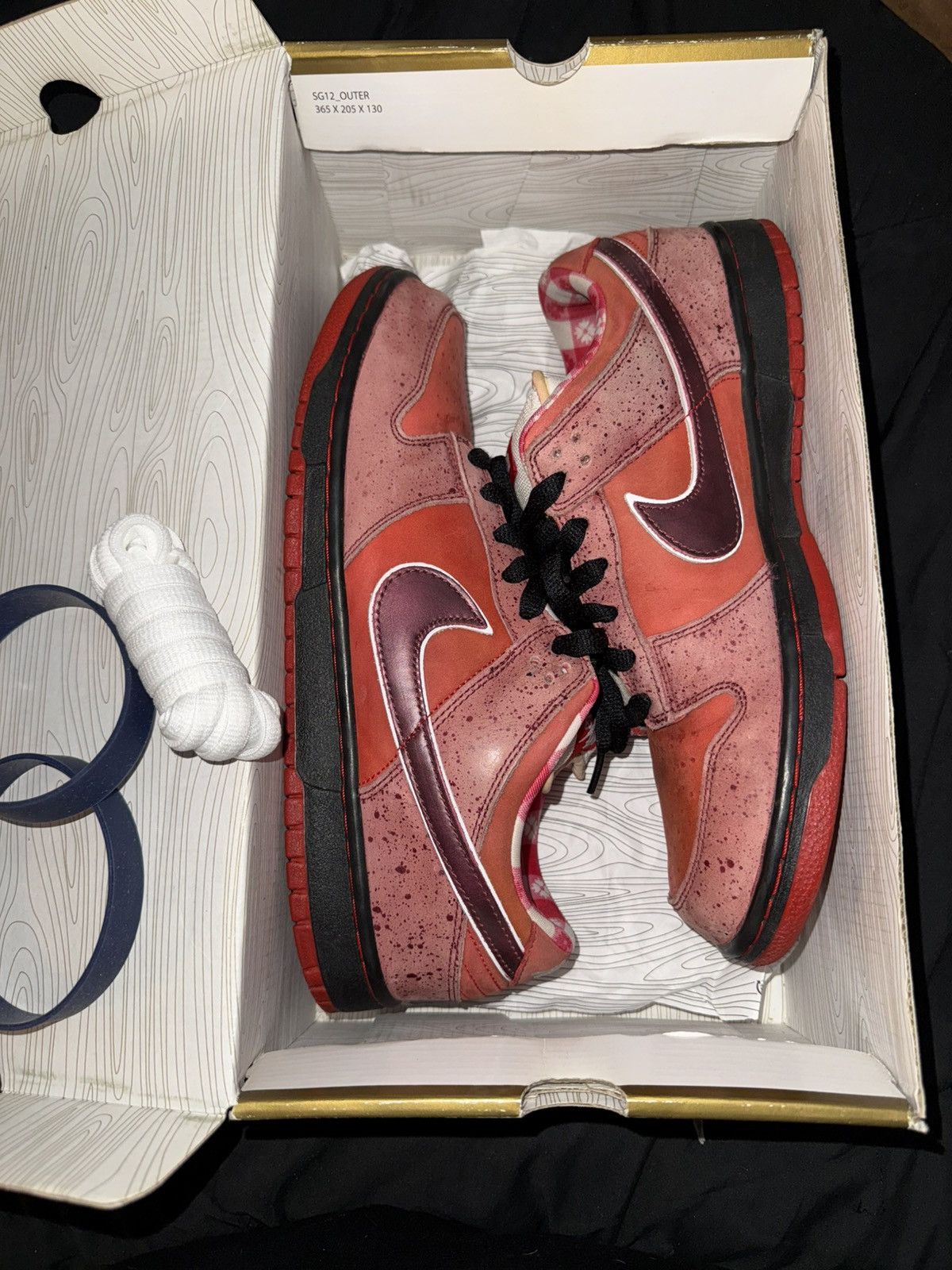 Nike SB Nike sb low red lobster size 11.5 Size US 11.5 / EU 44-45 - 2 Thumbnail
