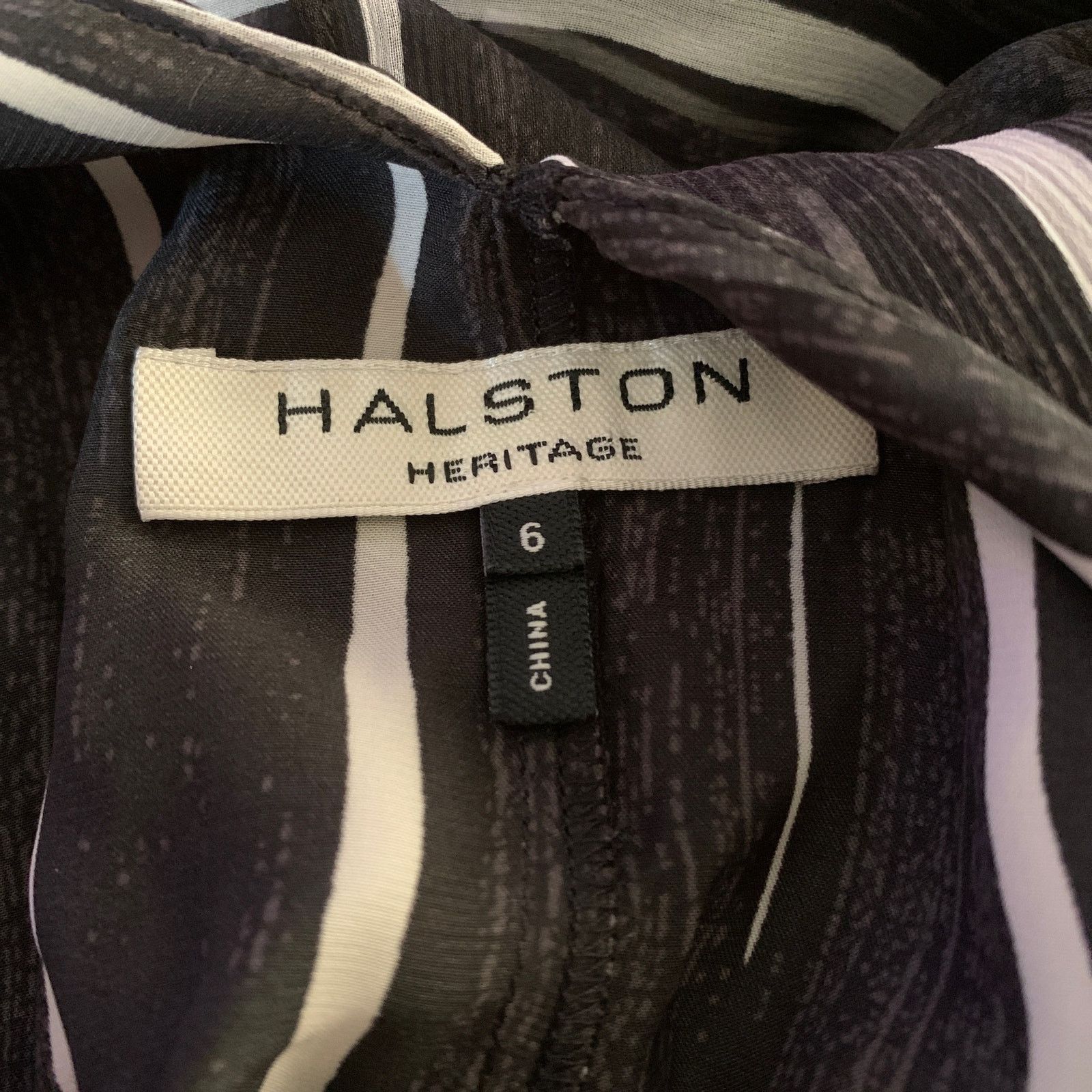Halston Haltson Womens Sz 6 Top Gold Choker Layered Bell Sleeves Size S / US 4 / IT 40 - 11 Thumbnail