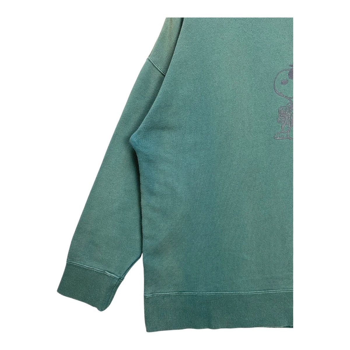Peanuts Vintage Peanuts Snoopy Sweatshirt Big Logo Pullover Size L Size US L / EU 52-54 / 3 - 3 Thumbnail