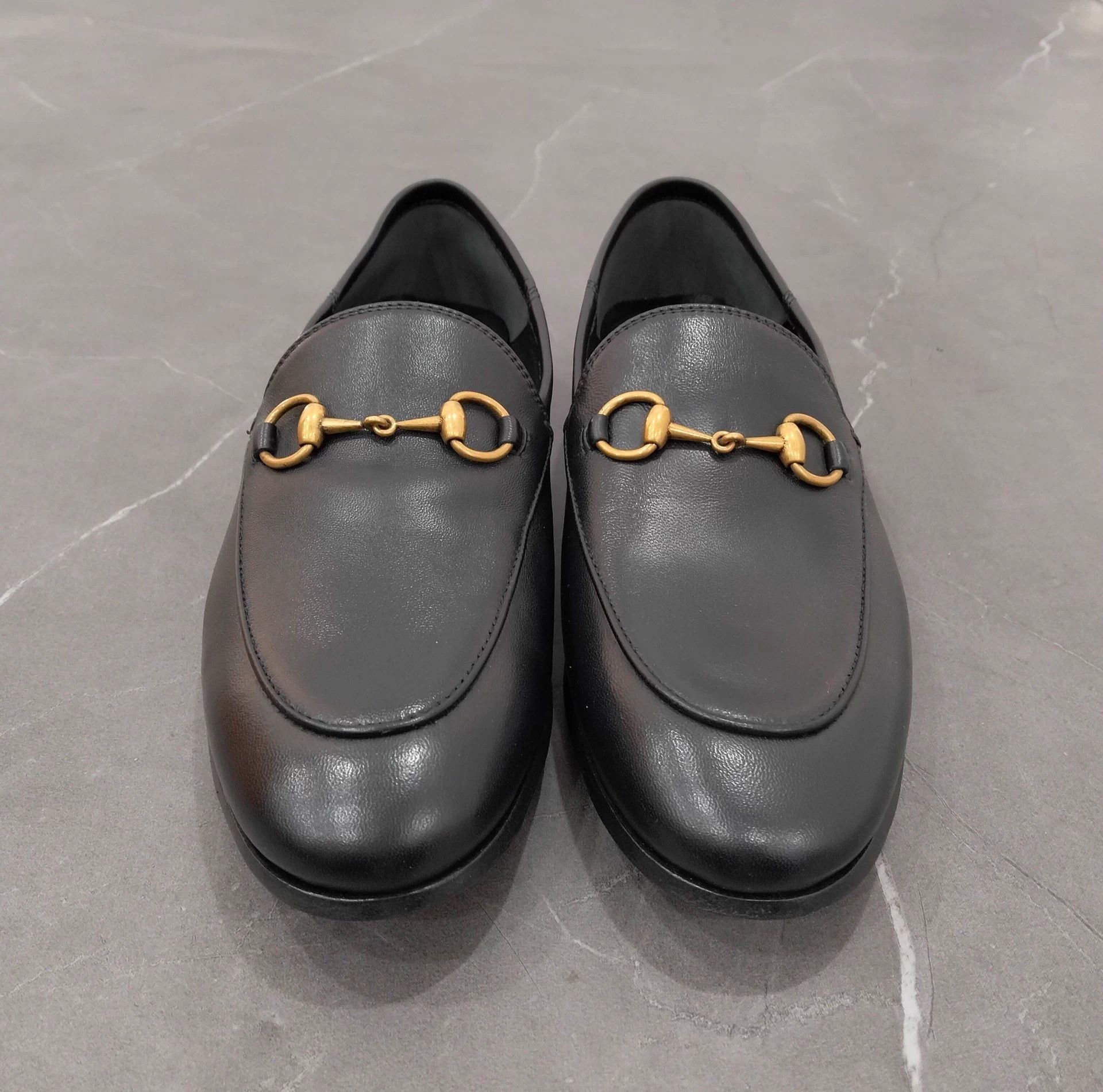 Gucci GUCCI Horsebit Leather Loafers women's 35.5 EU Size US 5 / IT 35 - 4 Thumbnail