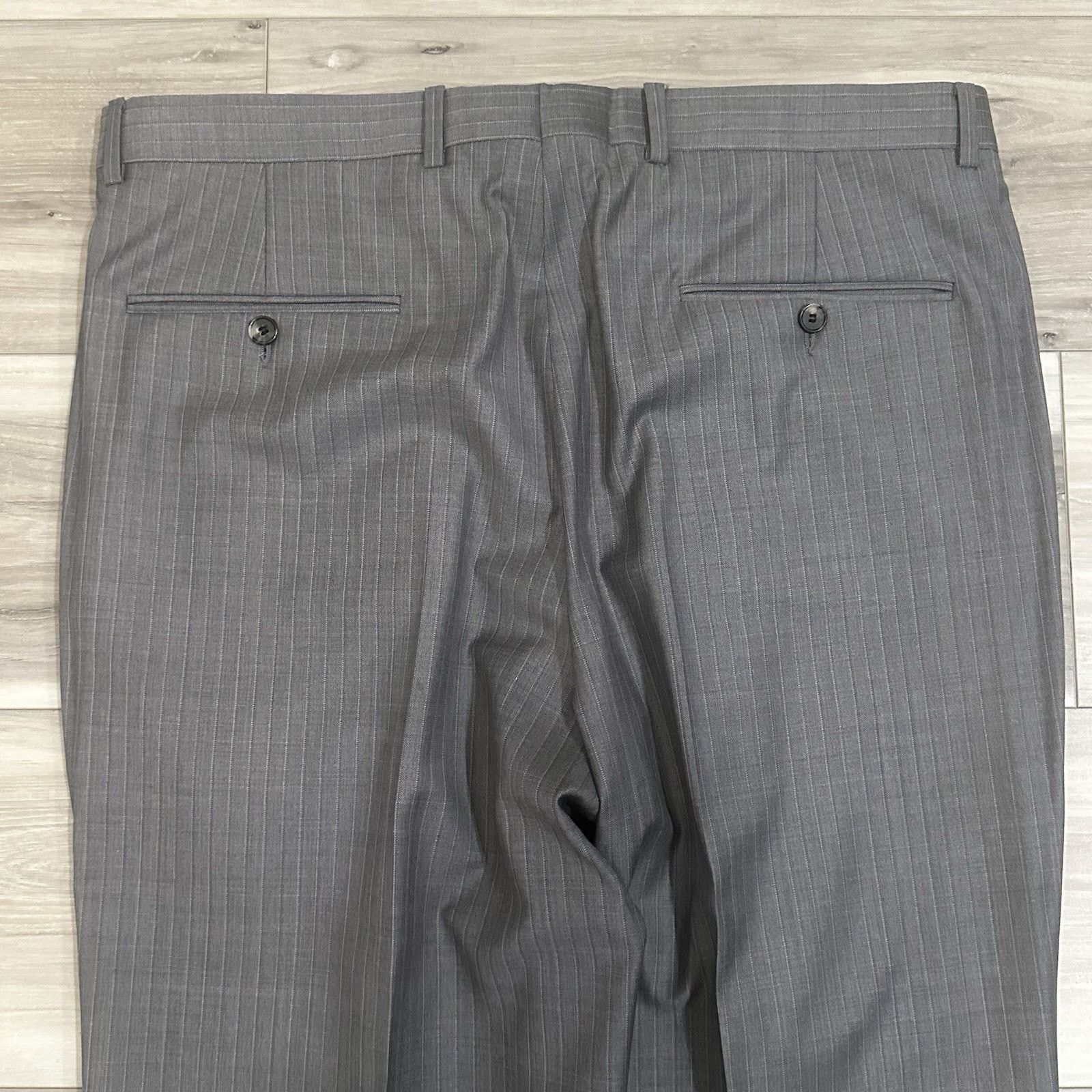 Hickey Freeman Hickey Freeman Mens 2 Piece Suit 42R Solid Grey Pleated Size 42R - 19 Thumbnail