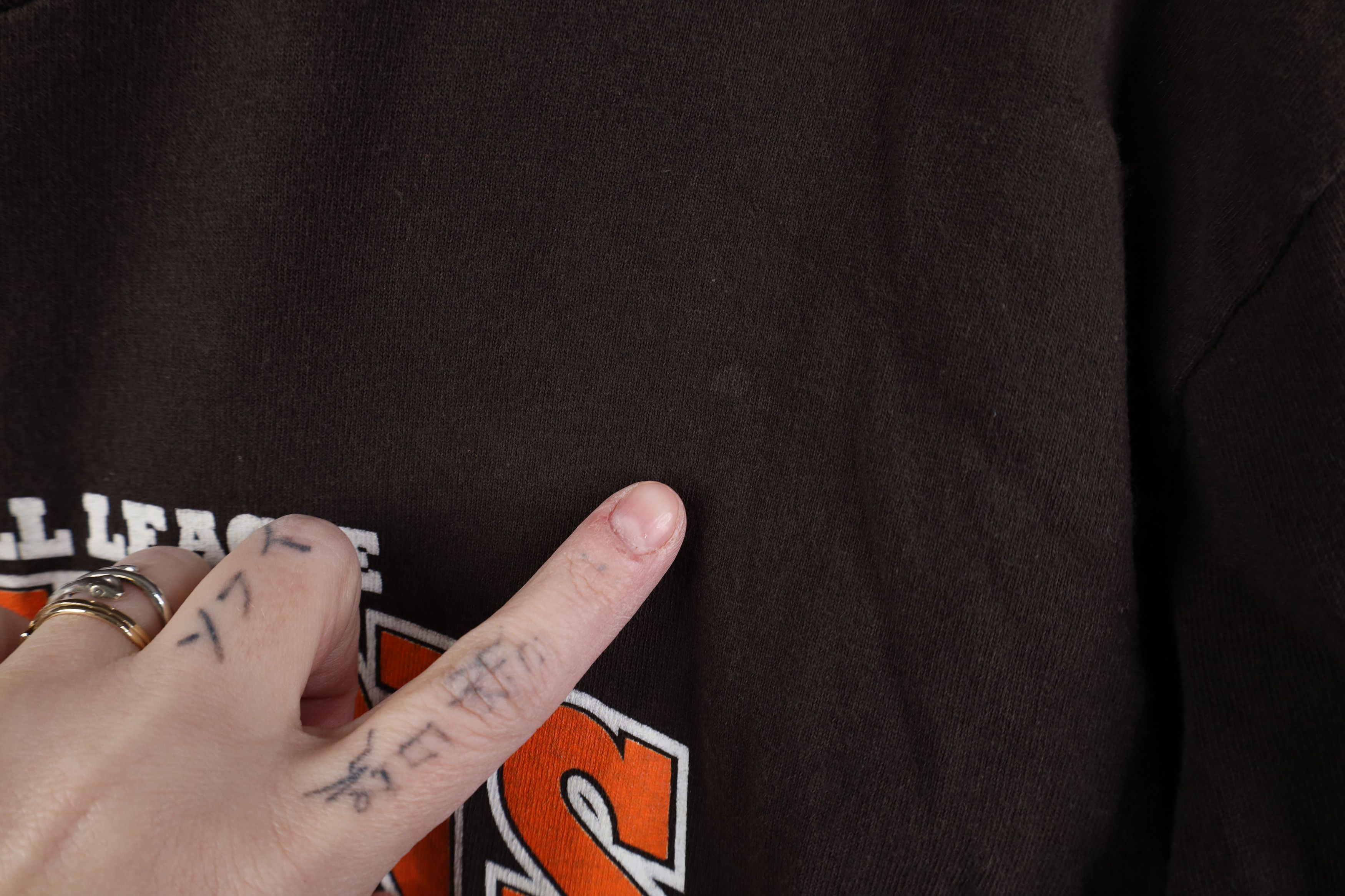 Vintage Vintage Y2K NFL Browns Football Long Sleeve T-Shirt Size US L / EU 52-54 / 3 - 9 Thumbnail