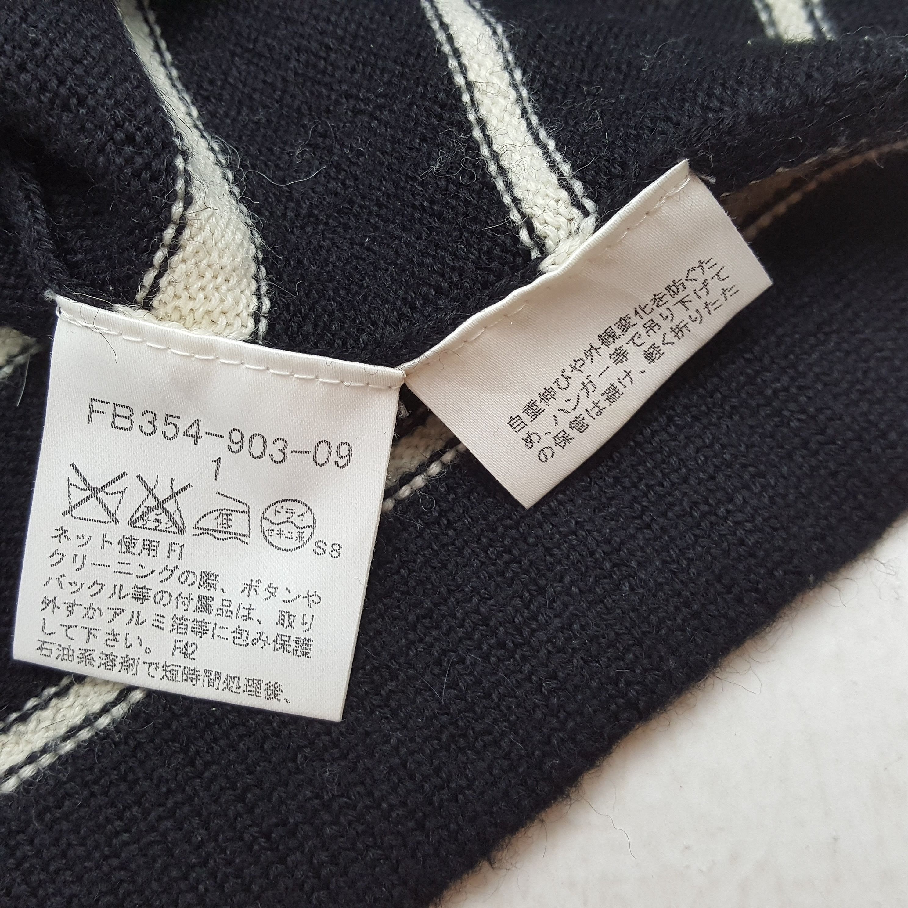 Burberry × Vintage BURBERRY LONDON Stripes Design Fashion Style Tshirt Size XXS / US 00 / IT 34 - 8 Thumbnail