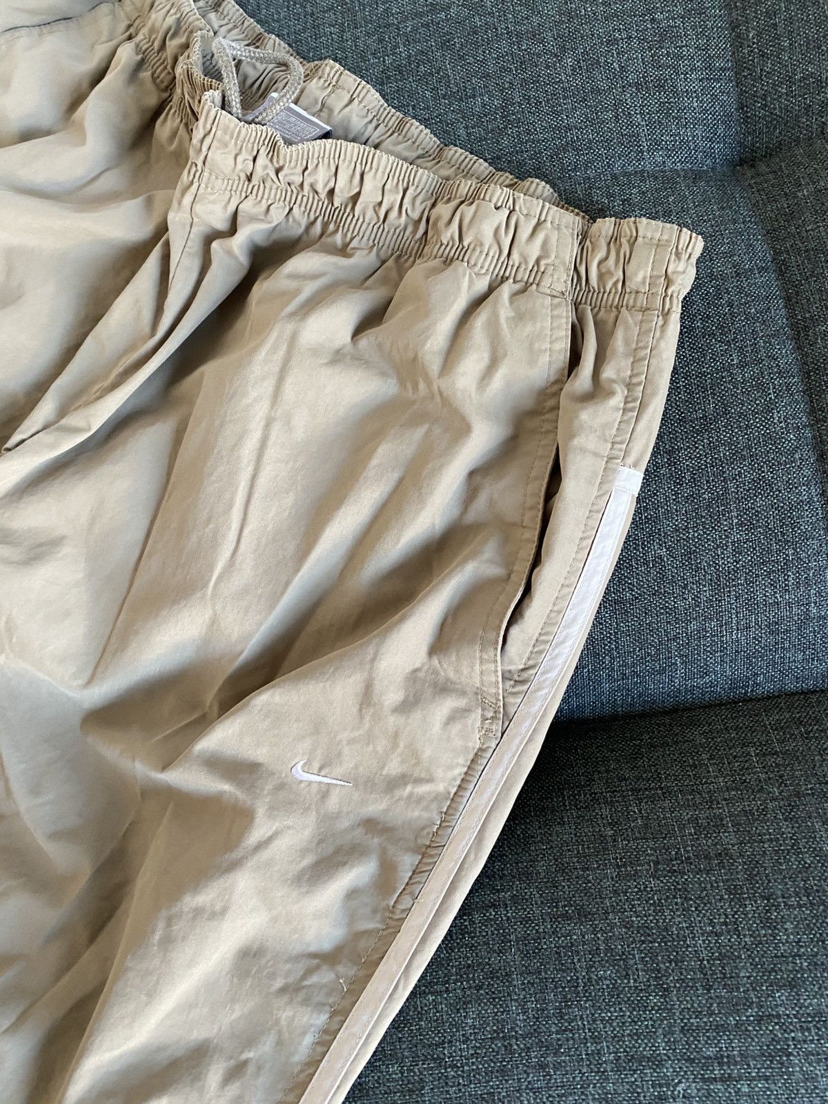 Nike Nike Vintage Nylon Drill Pants Striped Baggy Wide Japanese Size US 34 / EU 50 - 13 Thumbnail