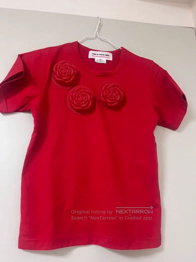 Comme des Garcons Comme des Garcons T-Shirt Size XS / US 0-2 / IT 36-38 - 1 Thumbnail